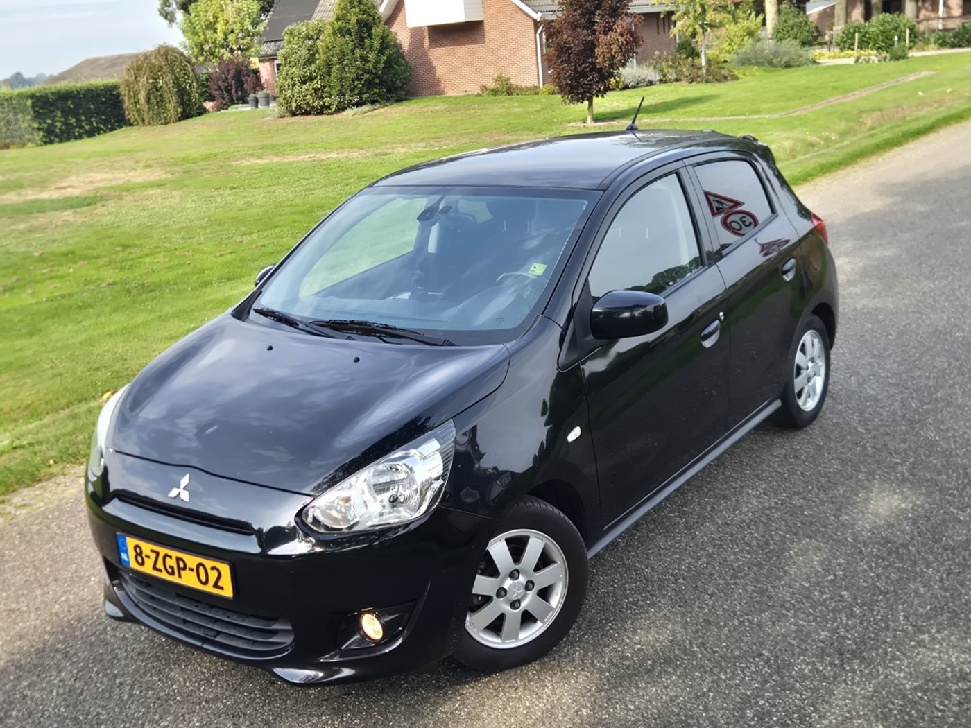 Foto van Mitsubishi Mitsubishi Space Star