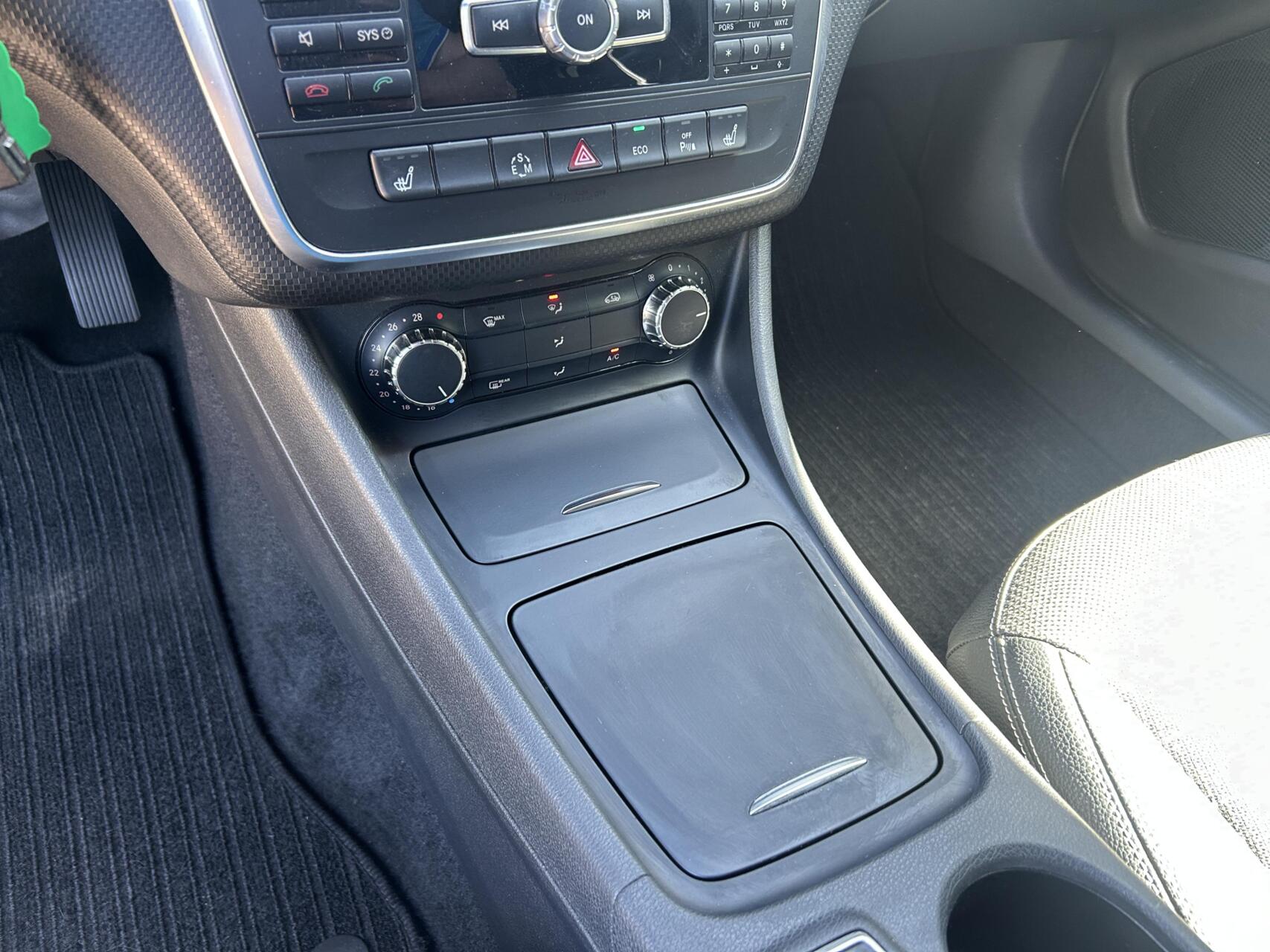 Foto van Mercedes-Benz A 180