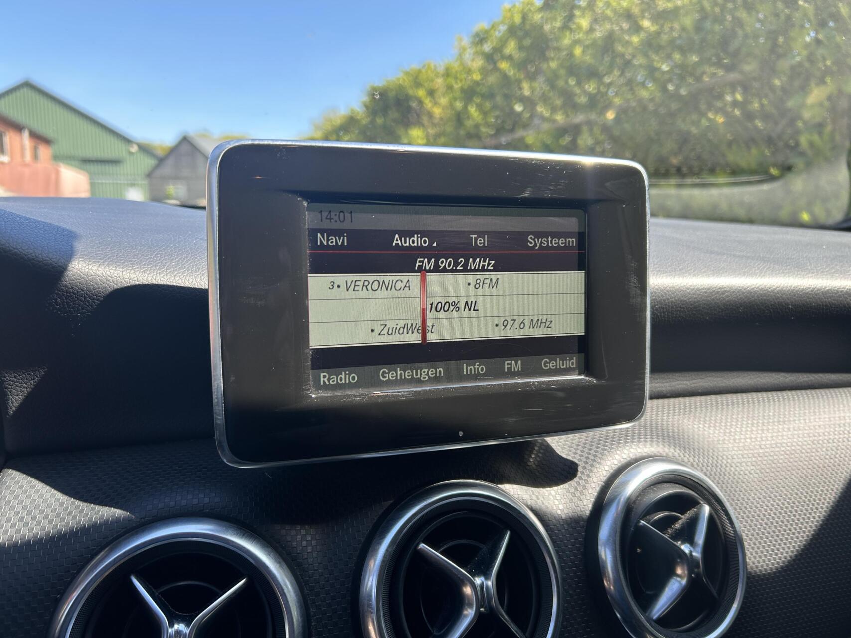 Foto van Mercedes-Benz A 180