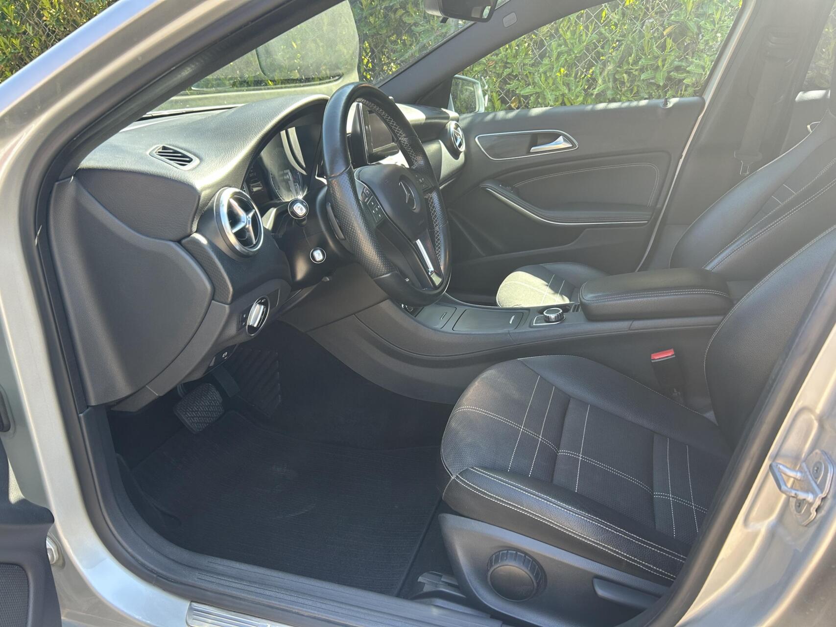 Foto van Mercedes-Benz A 180