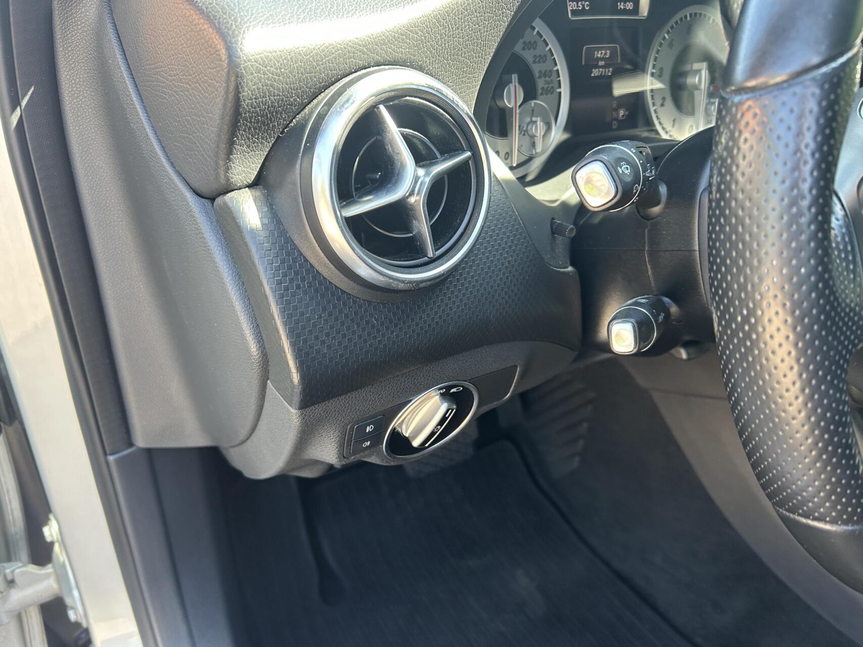 Foto van Mercedes-Benz A 180