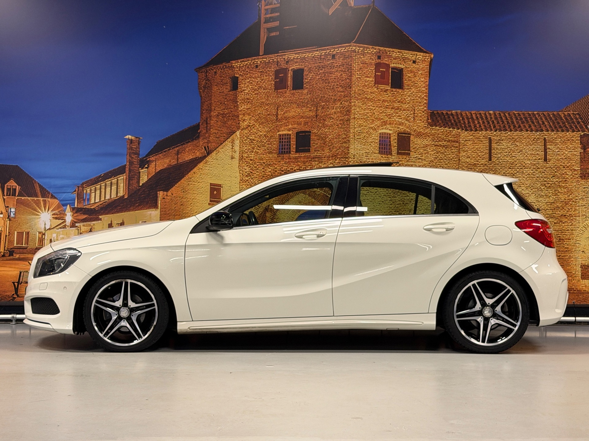 Foto van Mercedes-Benz A 180