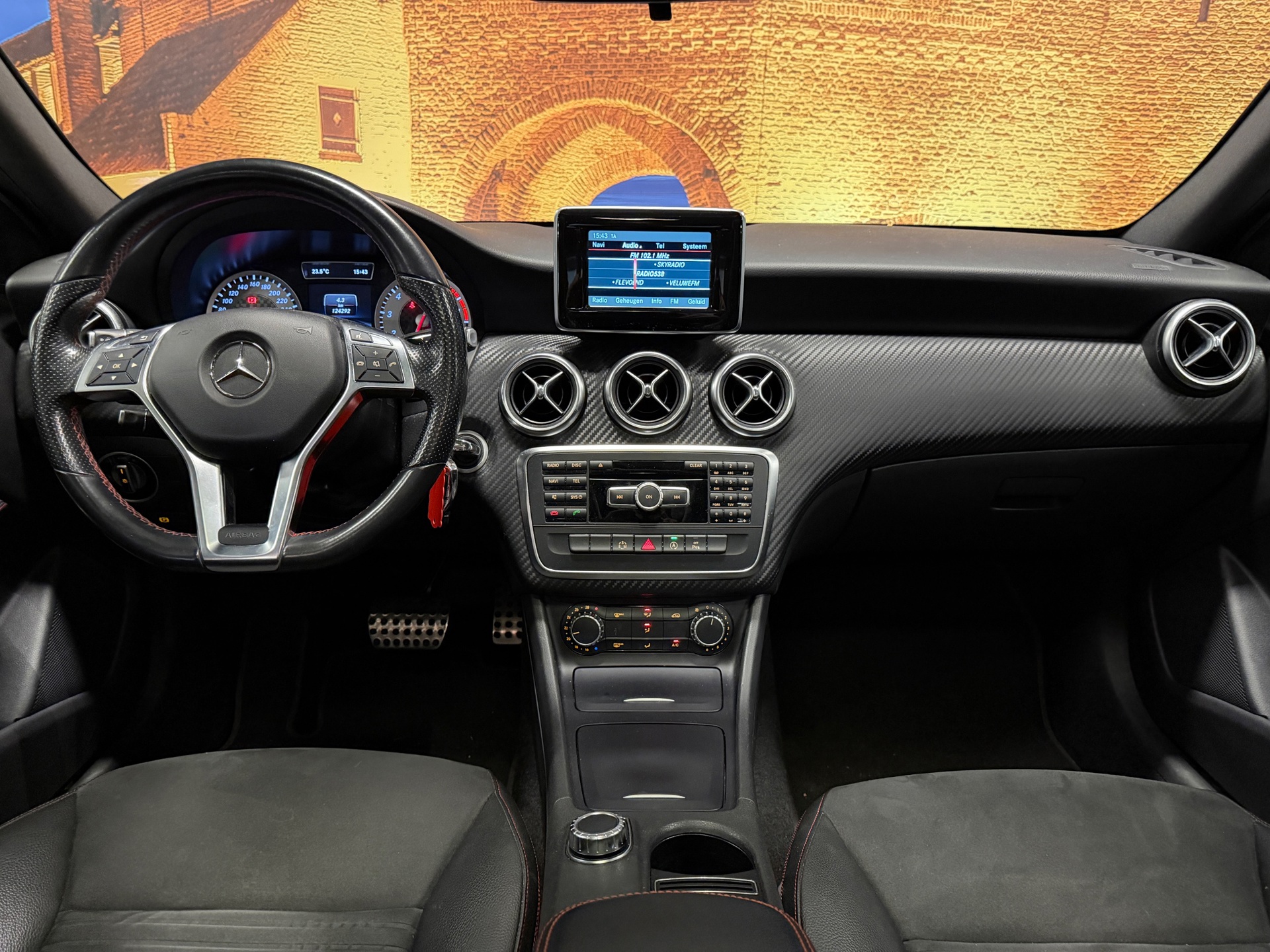 Foto van Mercedes-Benz A 180
