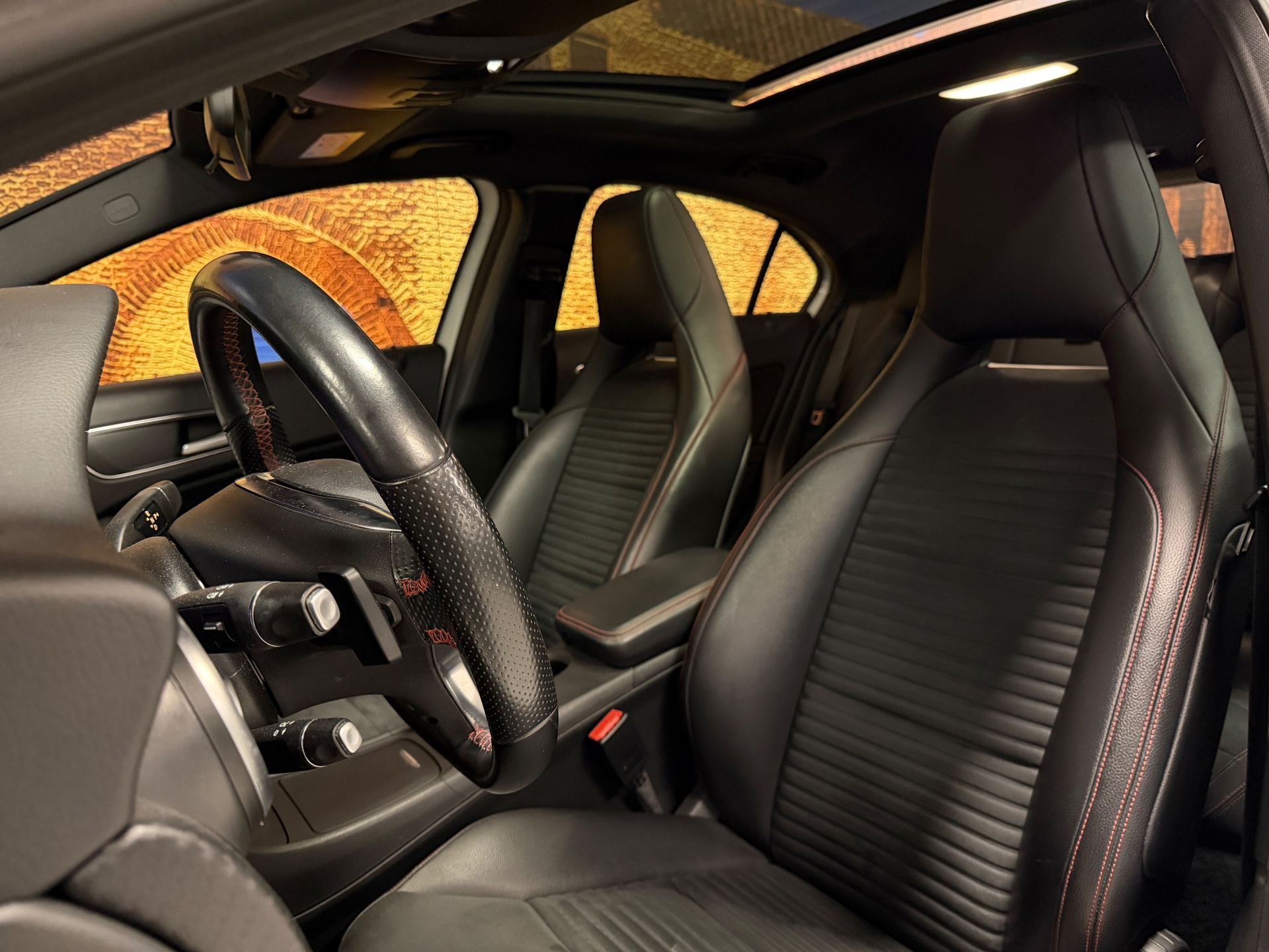 Foto van Mercedes-Benz A 180