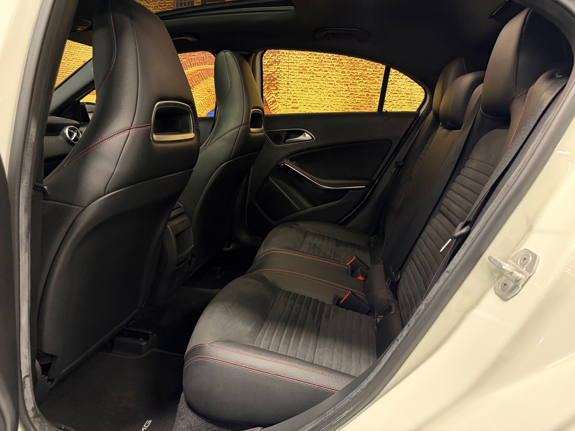 Foto van Mercedes-Benz A 180