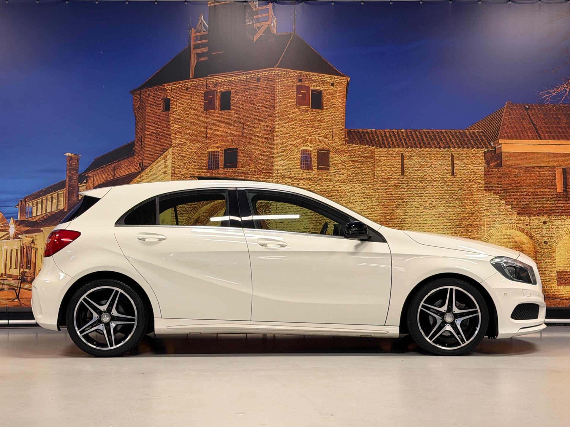 Foto van Mercedes-Benz A 180