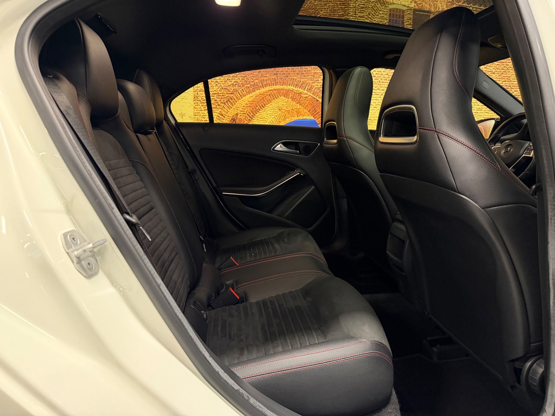 Foto van Mercedes-Benz A 180
