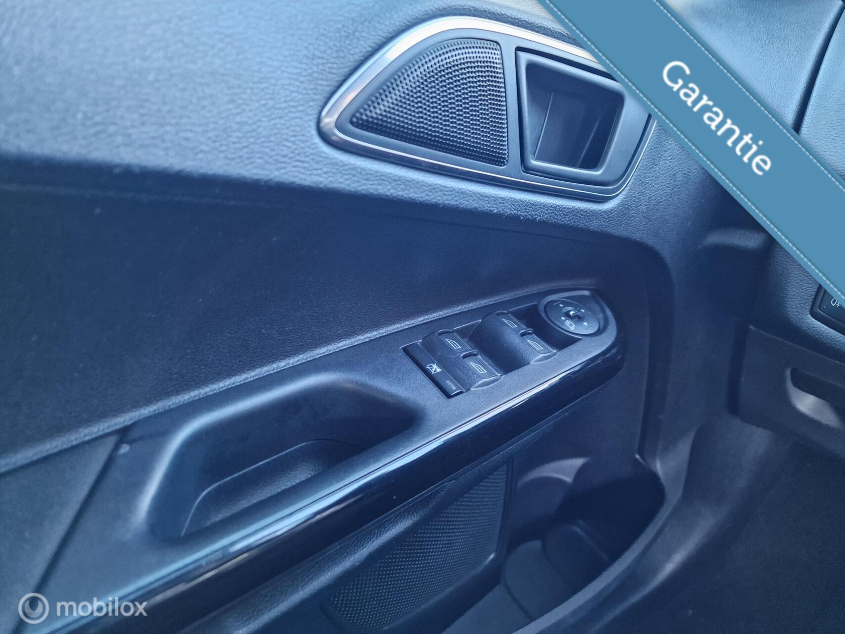 Foto van Ford B-max