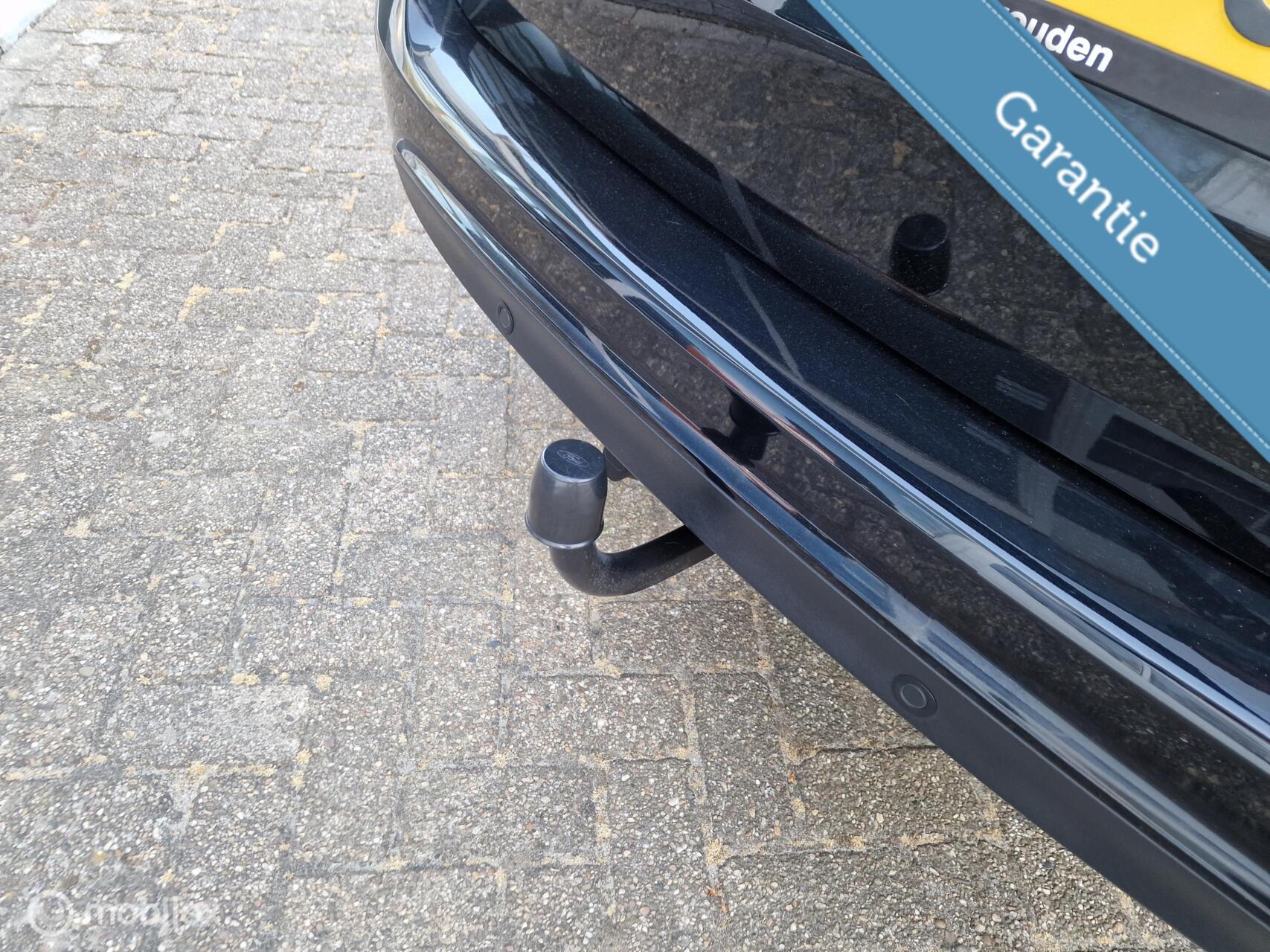 Foto van Ford B-max