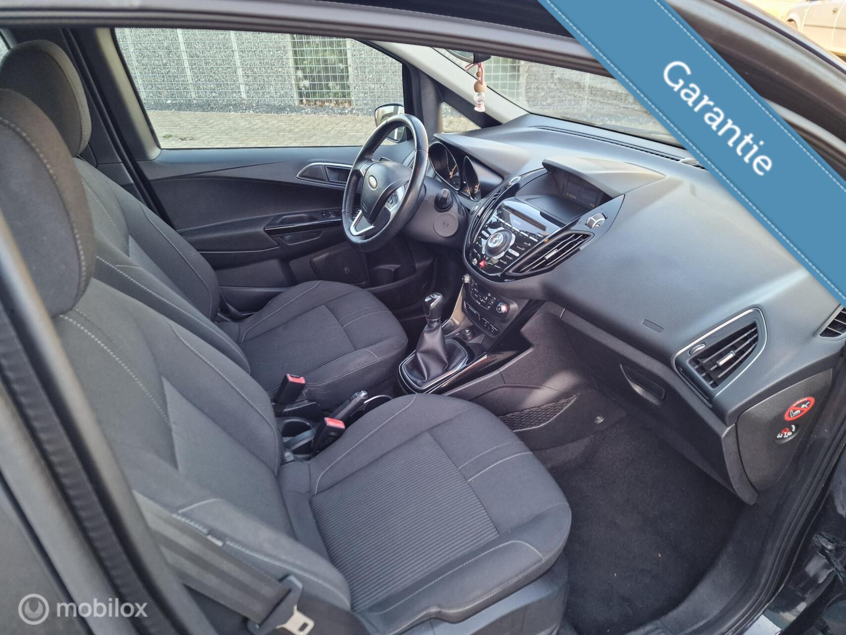 Foto van Ford B-max