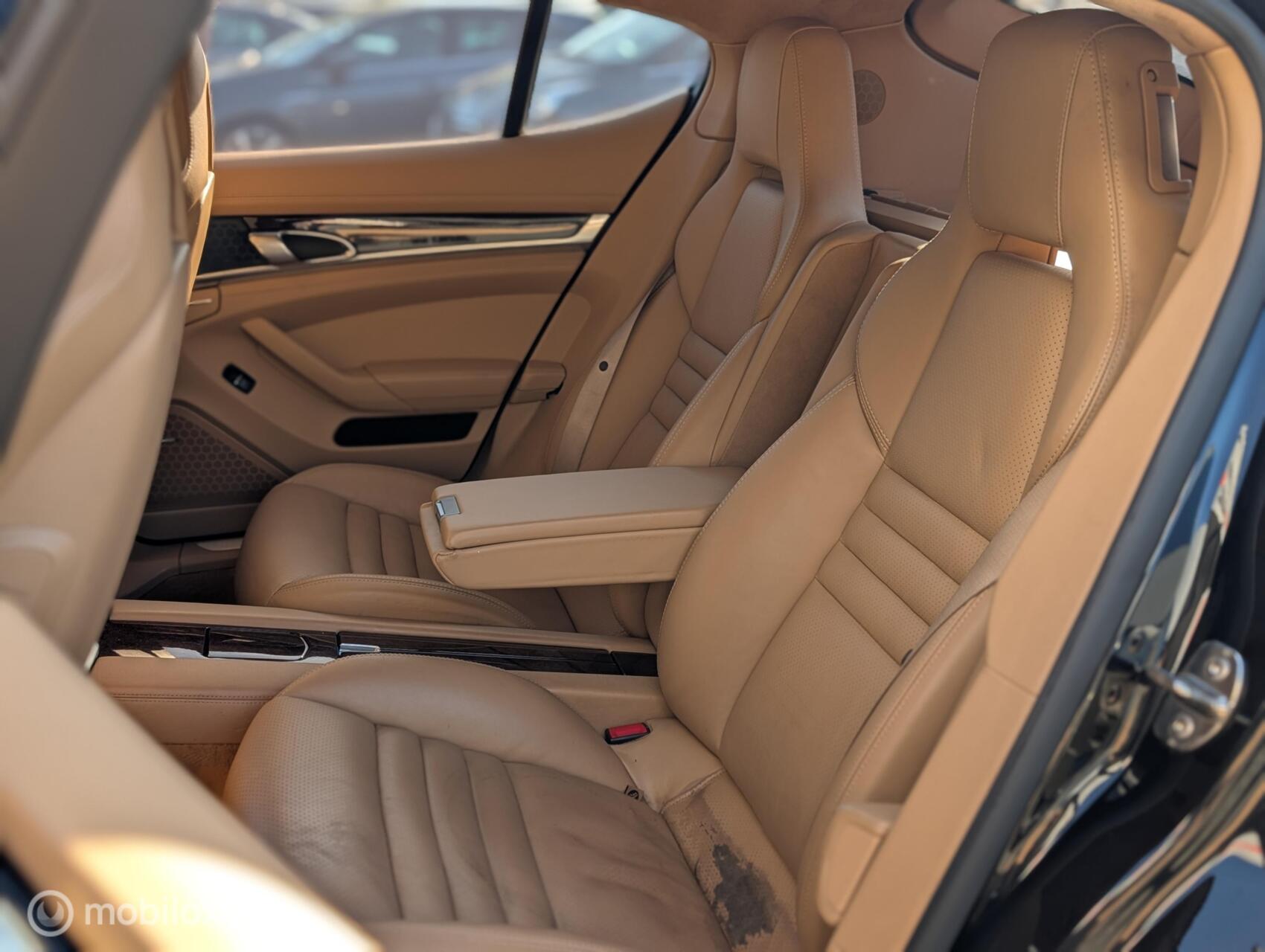 Foto van Porsche Panamera 4s