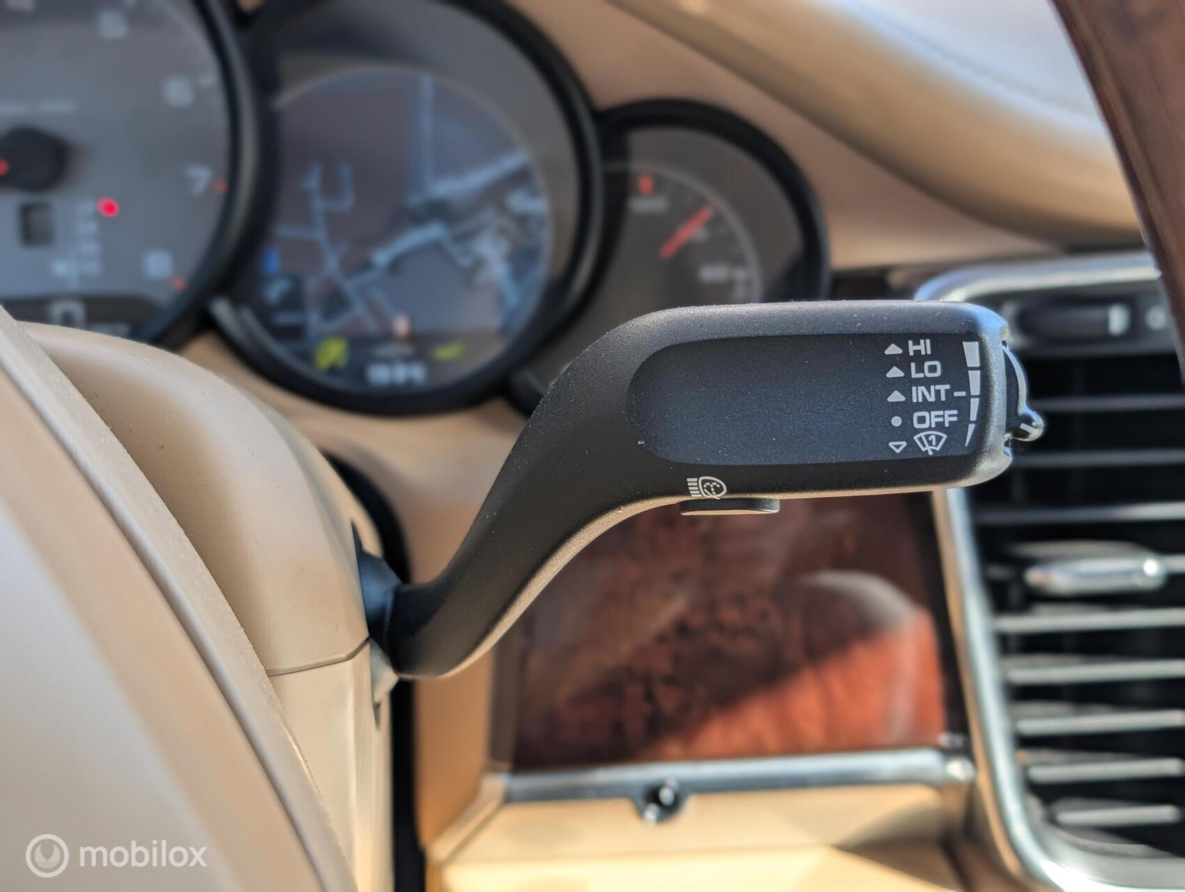 Foto van Porsche Panamera 4s