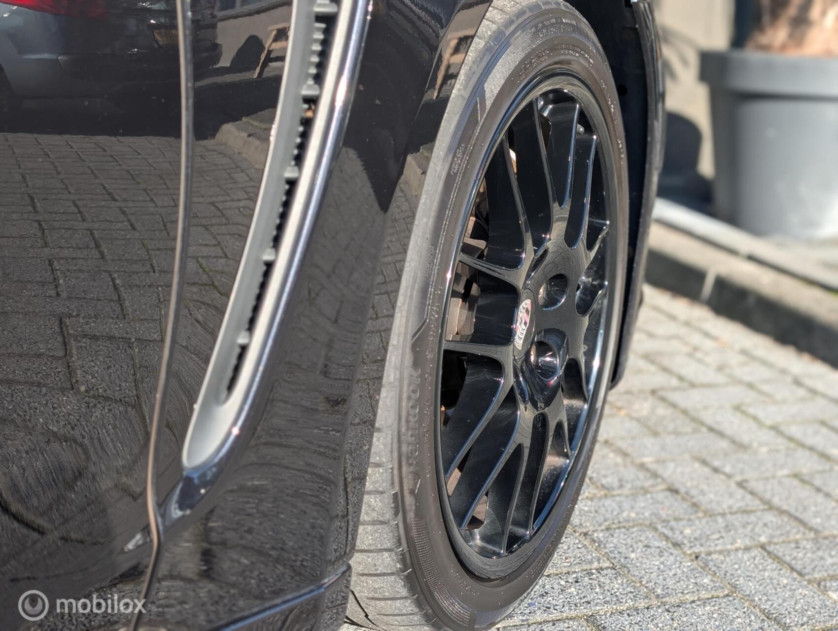 Foto van Porsche Panamera 4s