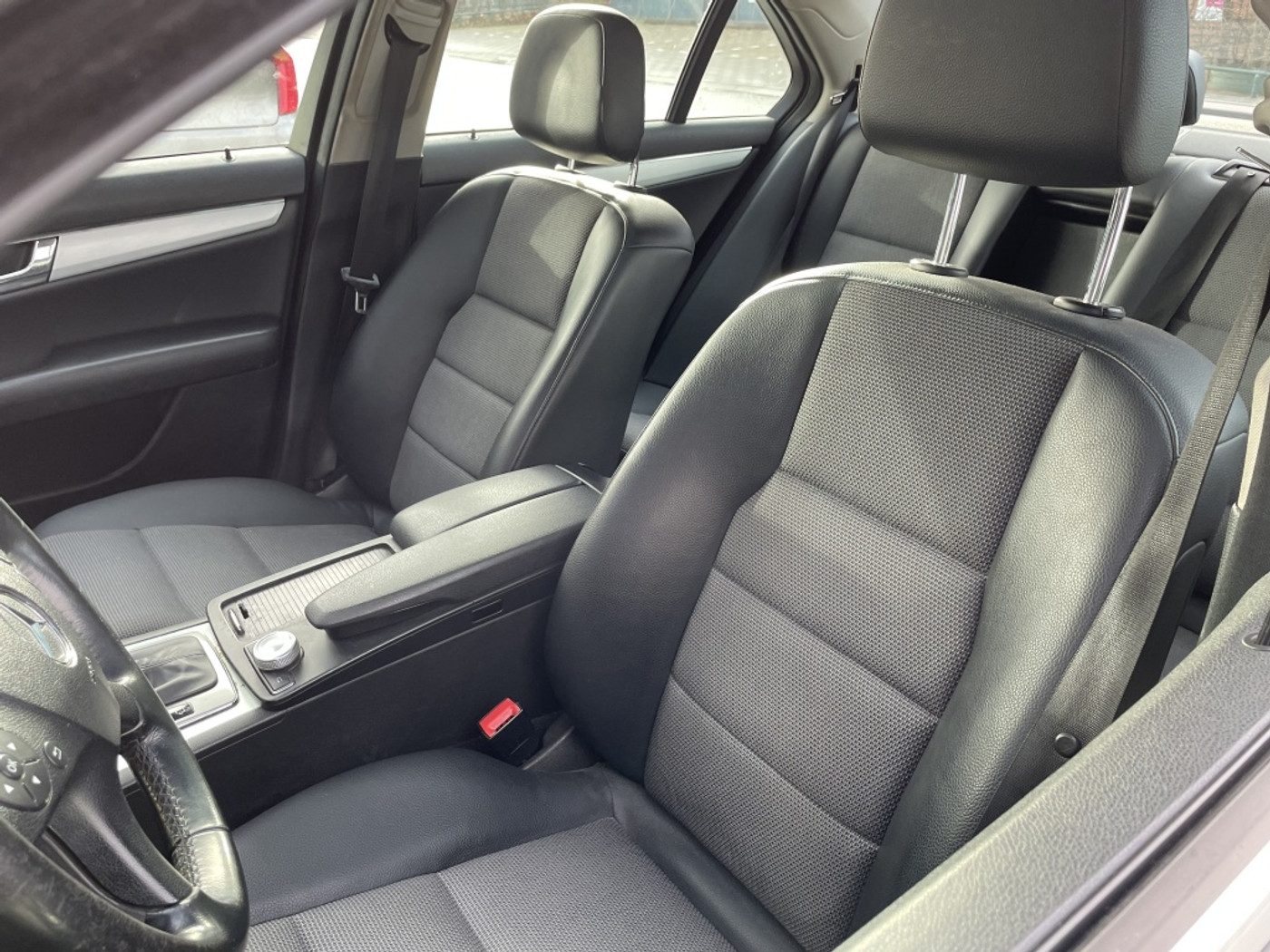Foto van Mercedes-Benz C 180 Kompressor