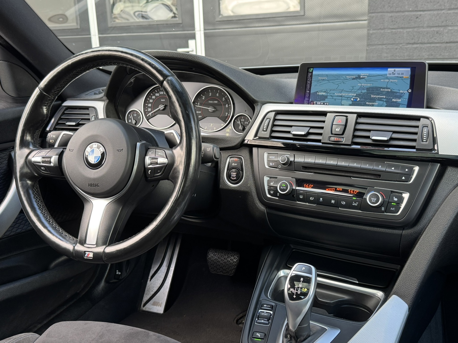 Foto van BMW 335i xDrive