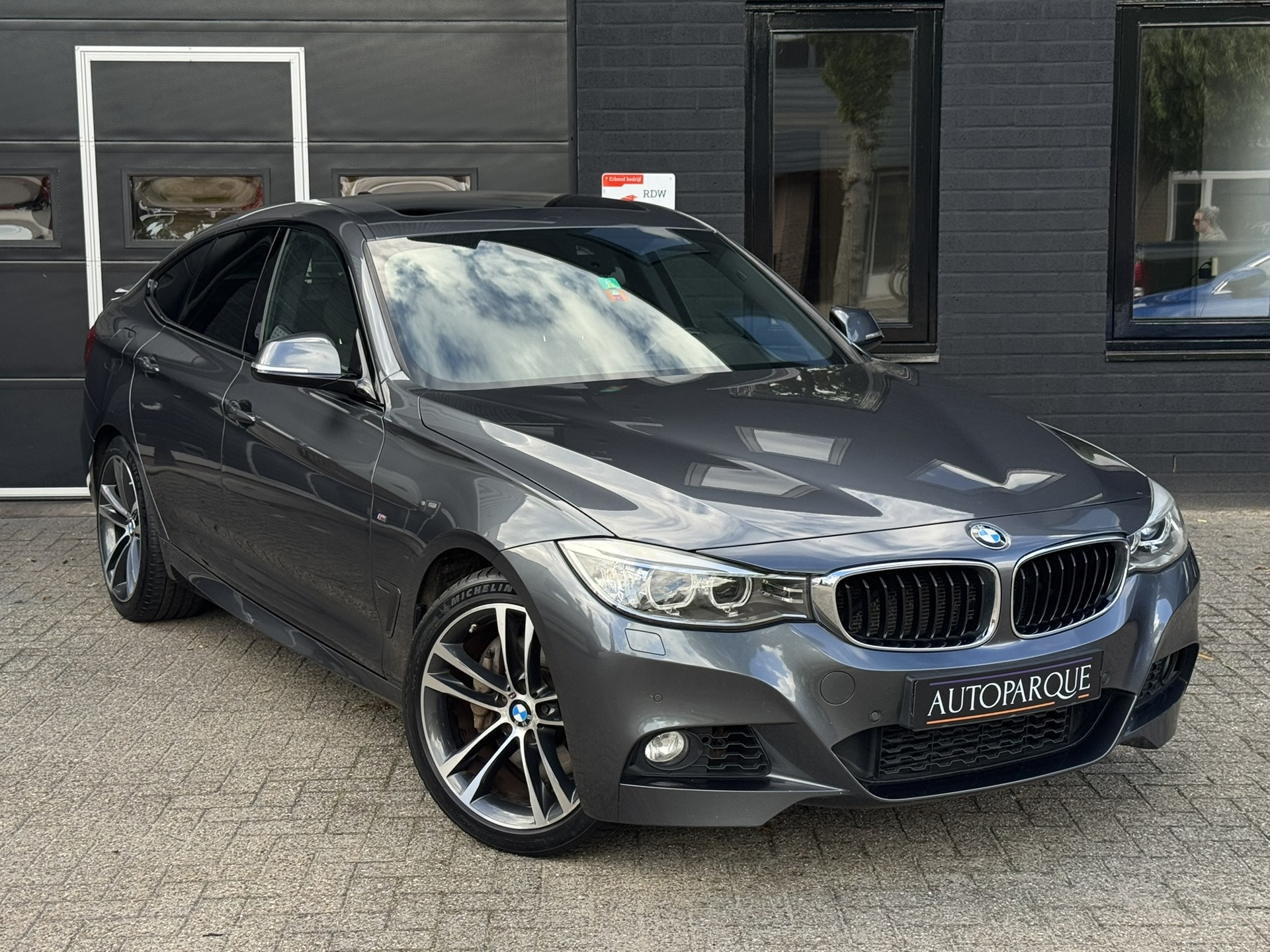 Foto van BMW 335i xDrive