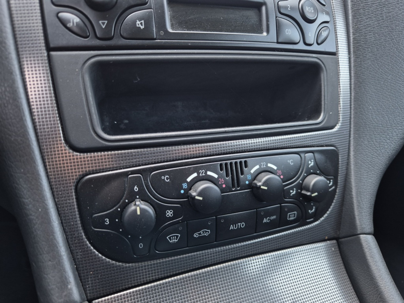 Foto van Mercedes-Benz C 200 Kompressor