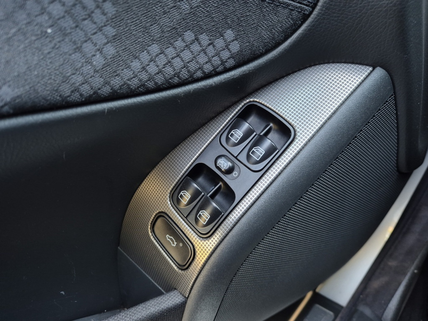 Foto van Mercedes-Benz C 200 Kompressor