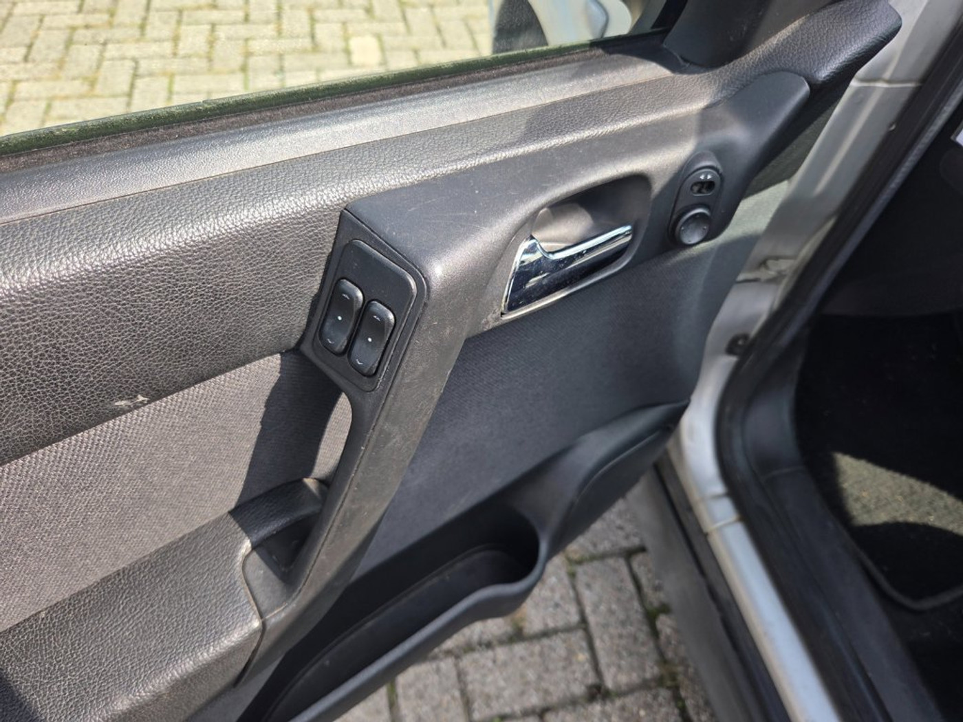 Foto van Opel Astra-g-caravan