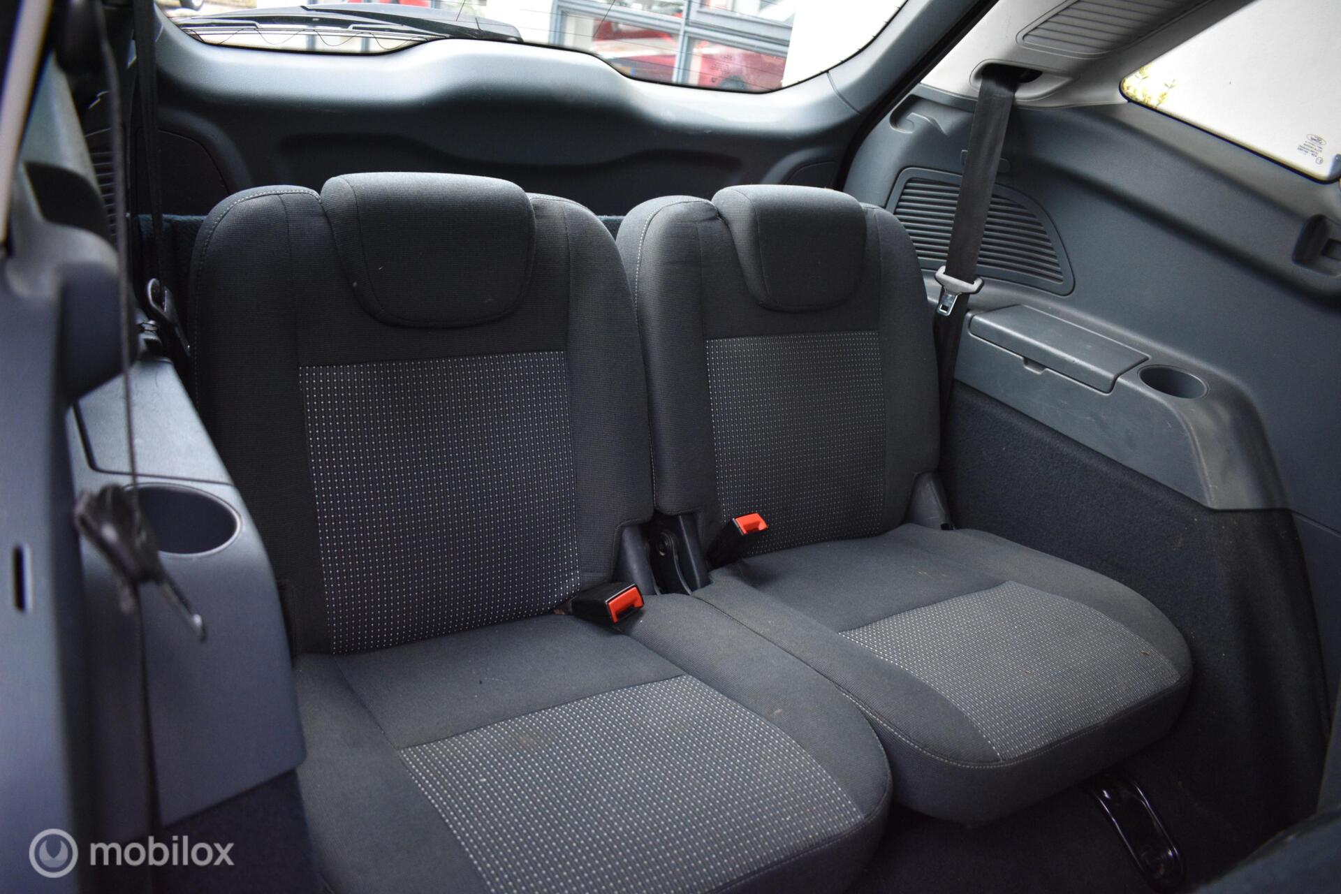 Foto van Ford Grand C-max
