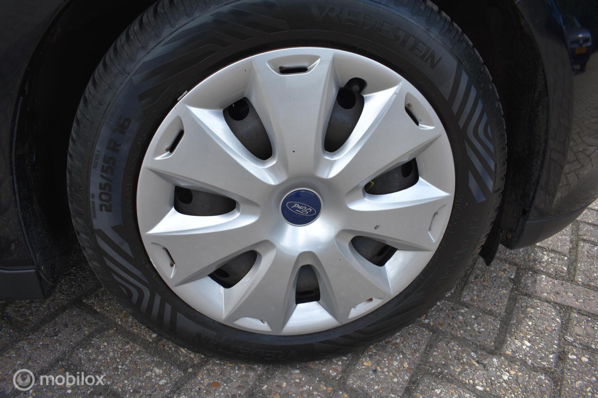 Foto van Ford Grand C-max