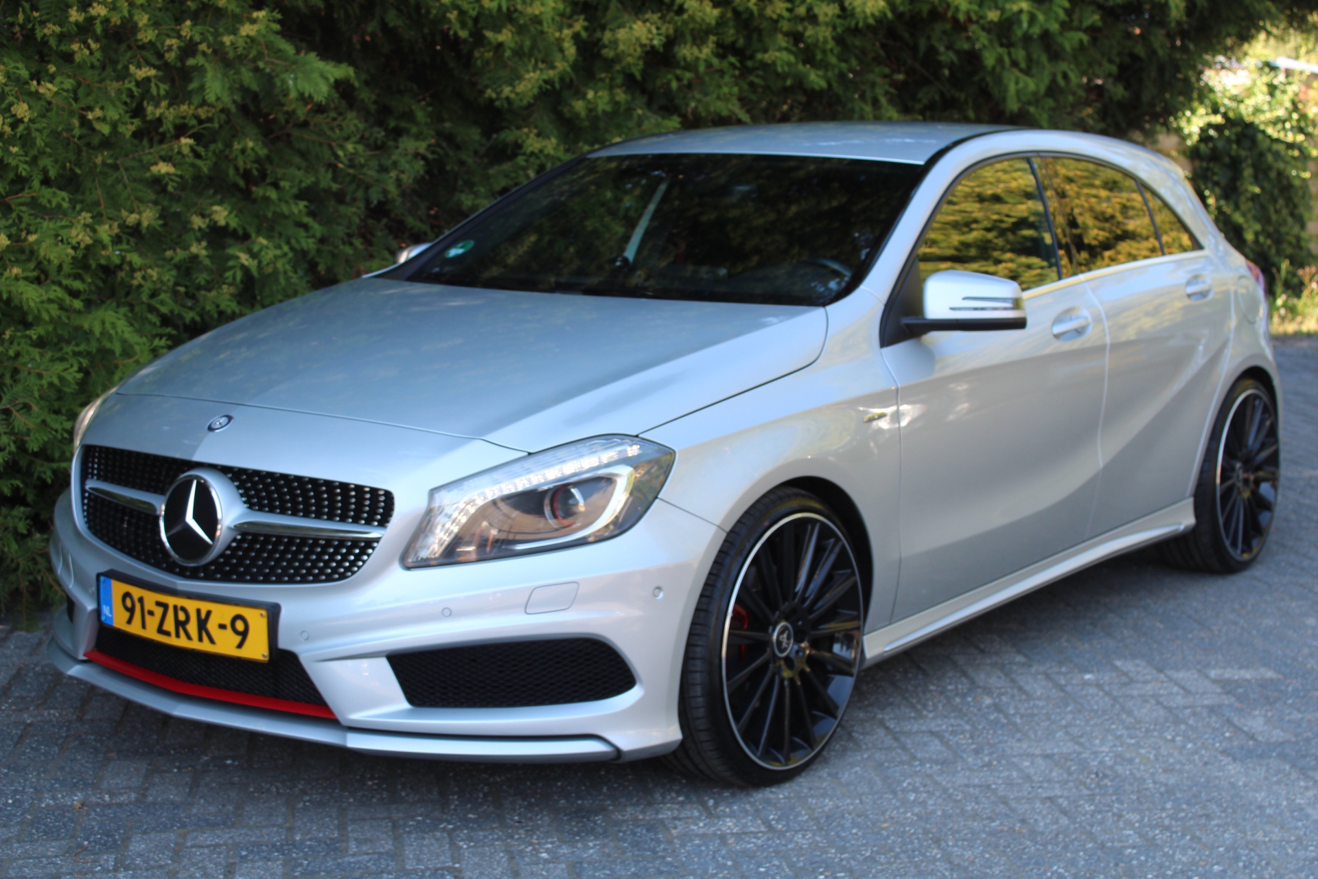 Foto van Mercedes-Benz A 250