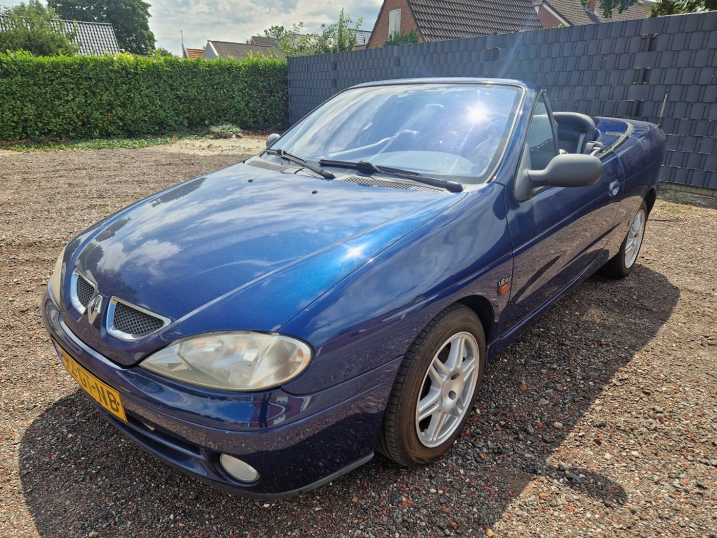 Renault Mégane Cabrio 1.6-16V Dynamique 2001 - voorkant