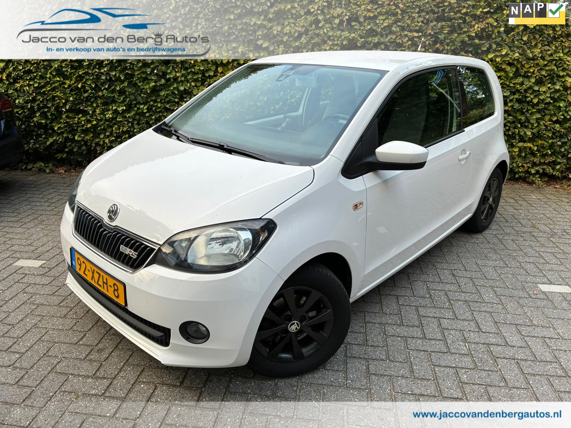 Skoda Citigo 1.0i Greentech Tour I Airco I Navigatie 2012 - voorkant