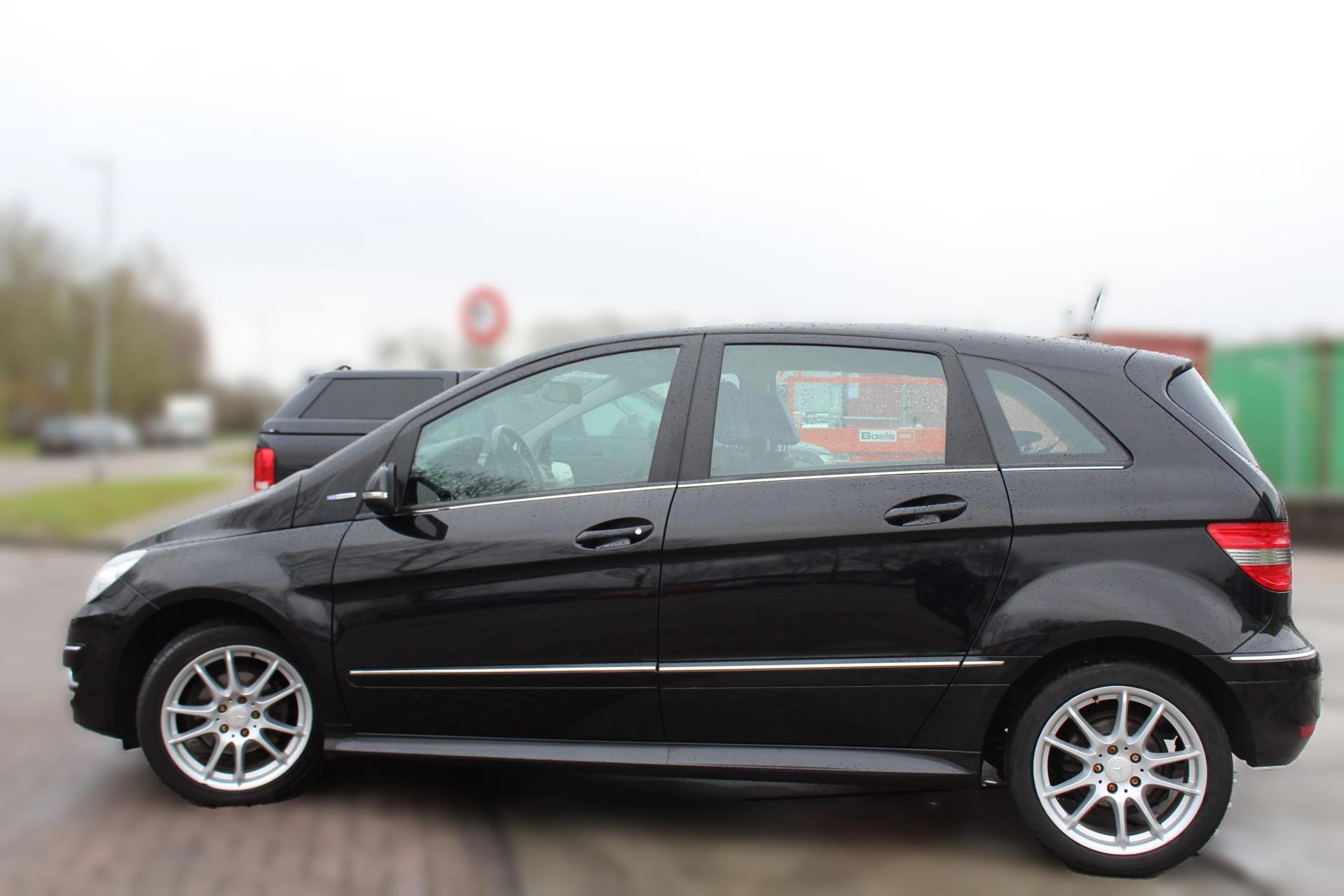 Foto van Mercedes-Benz B 160