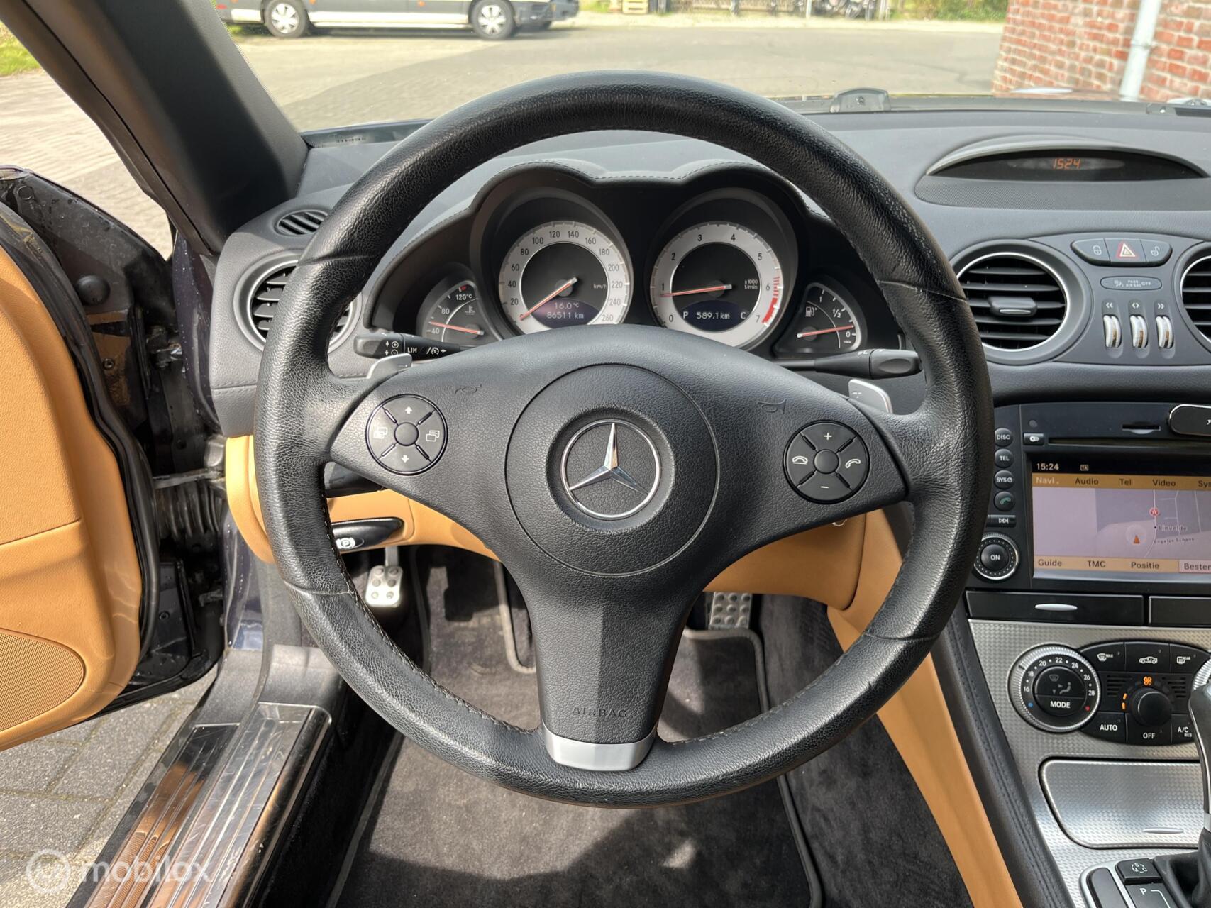 Foto van Mercedes-Benz SL 280