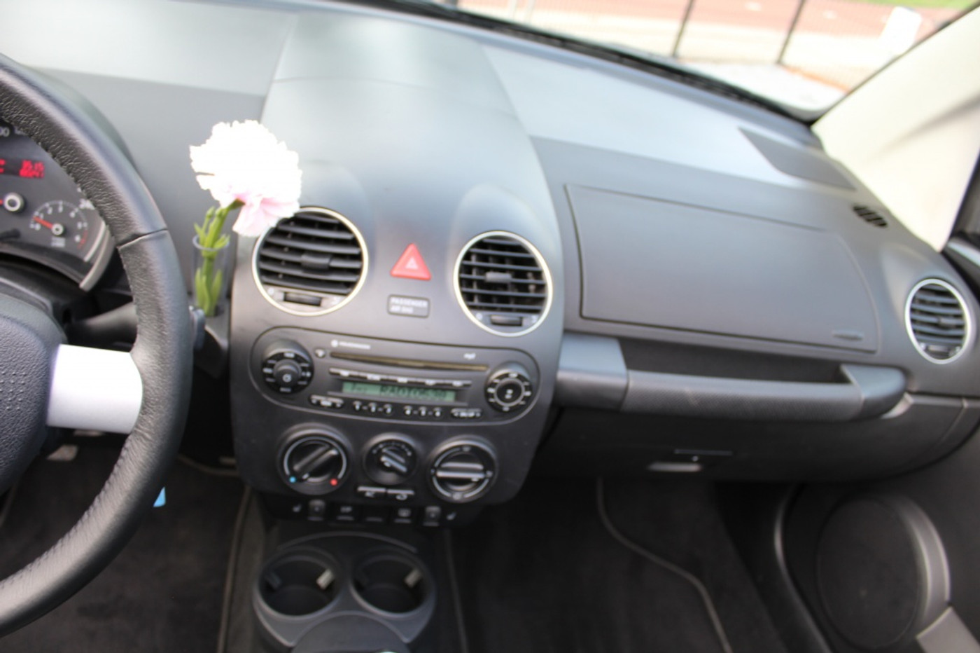 Foto van Volkswagen New Beetle Cabriolet