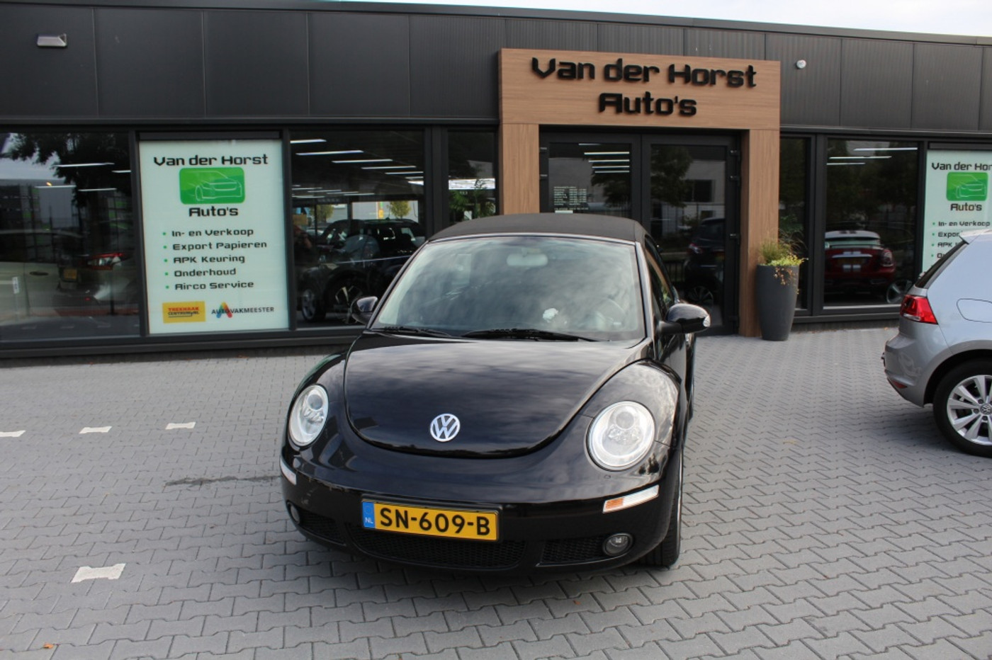 Foto van Volkswagen New Beetle Cabriolet