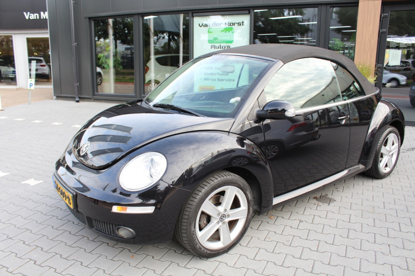 Foto van Volkswagen New Beetle Cabriolet