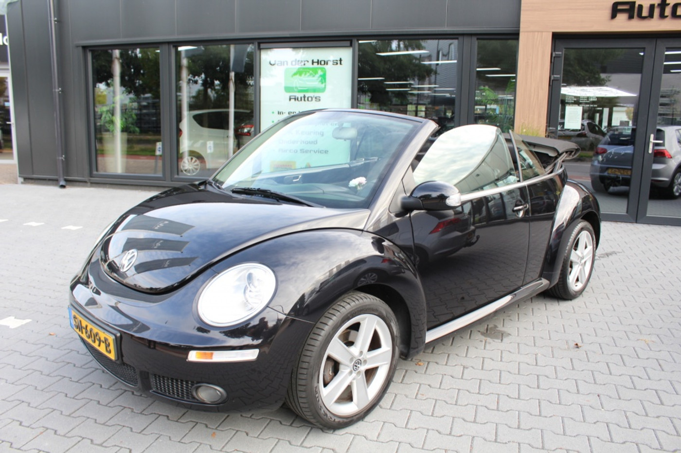 Foto van Volkswagen New Beetle Cabriolet