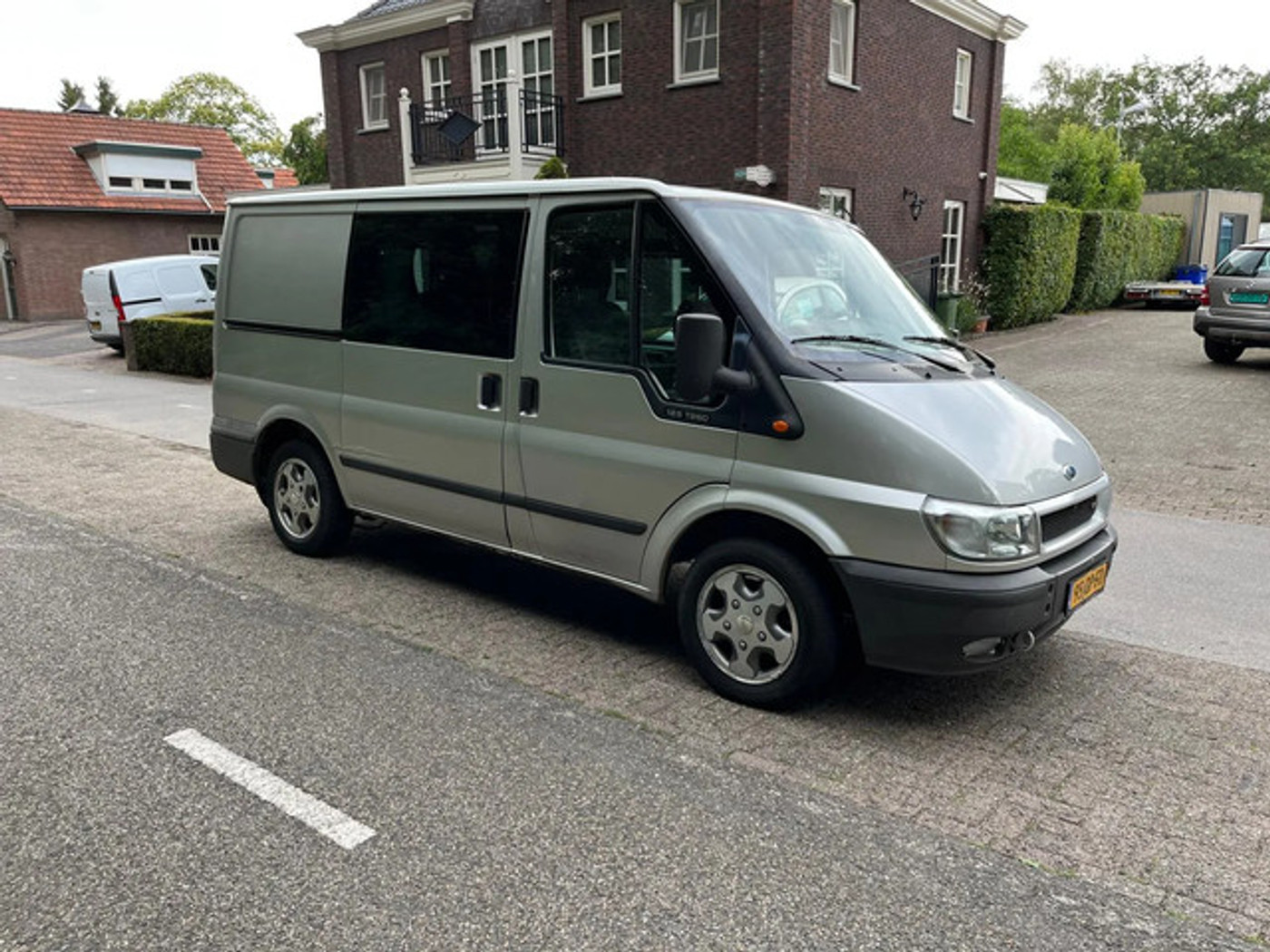 Foto van Ford Transit 260s FD DC 125 LR 4,23