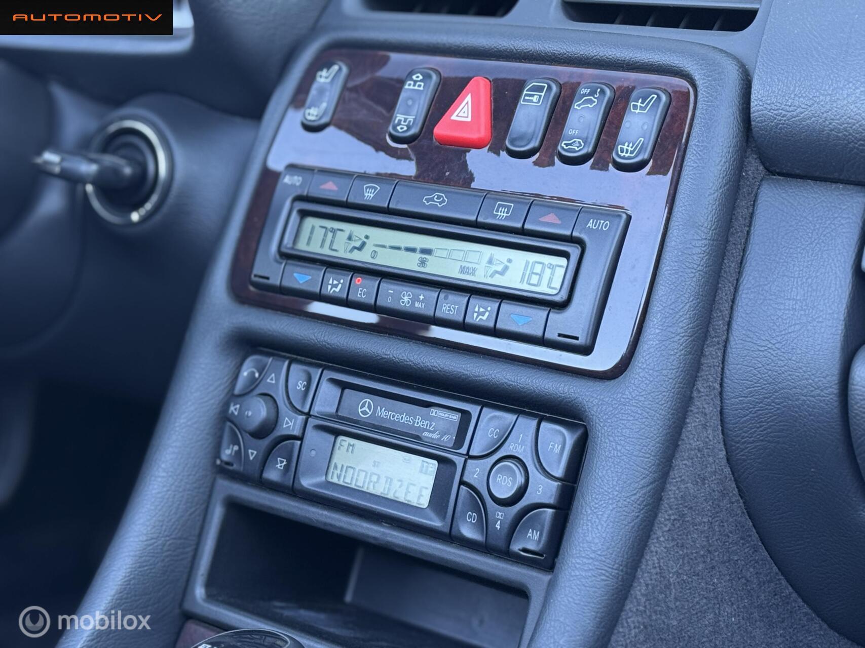 Foto van Mercedes-Benz CLK 200 Kompressor