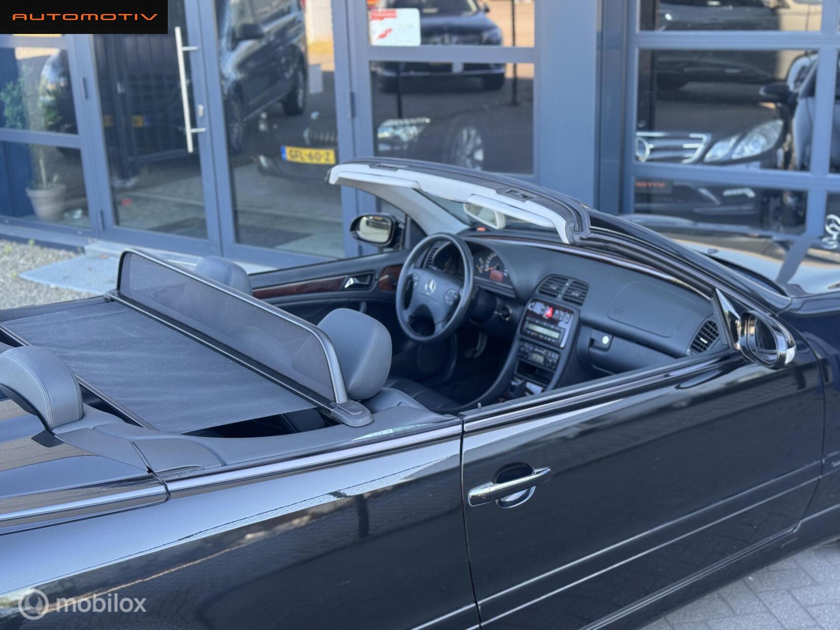 Foto van Mercedes-Benz CLK 200 Kompressor