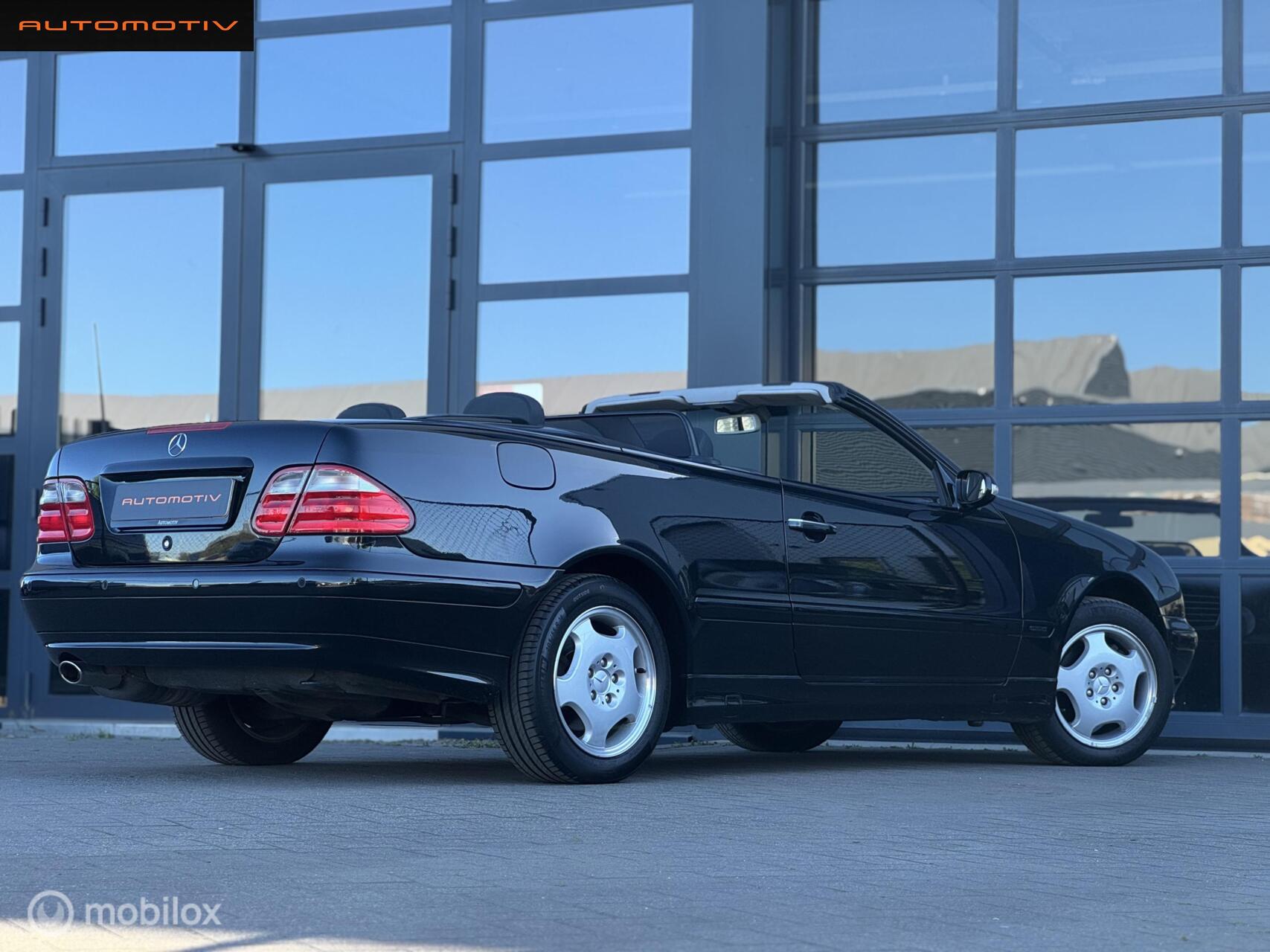 Foto van Mercedes-Benz CLK 200 Kompressor