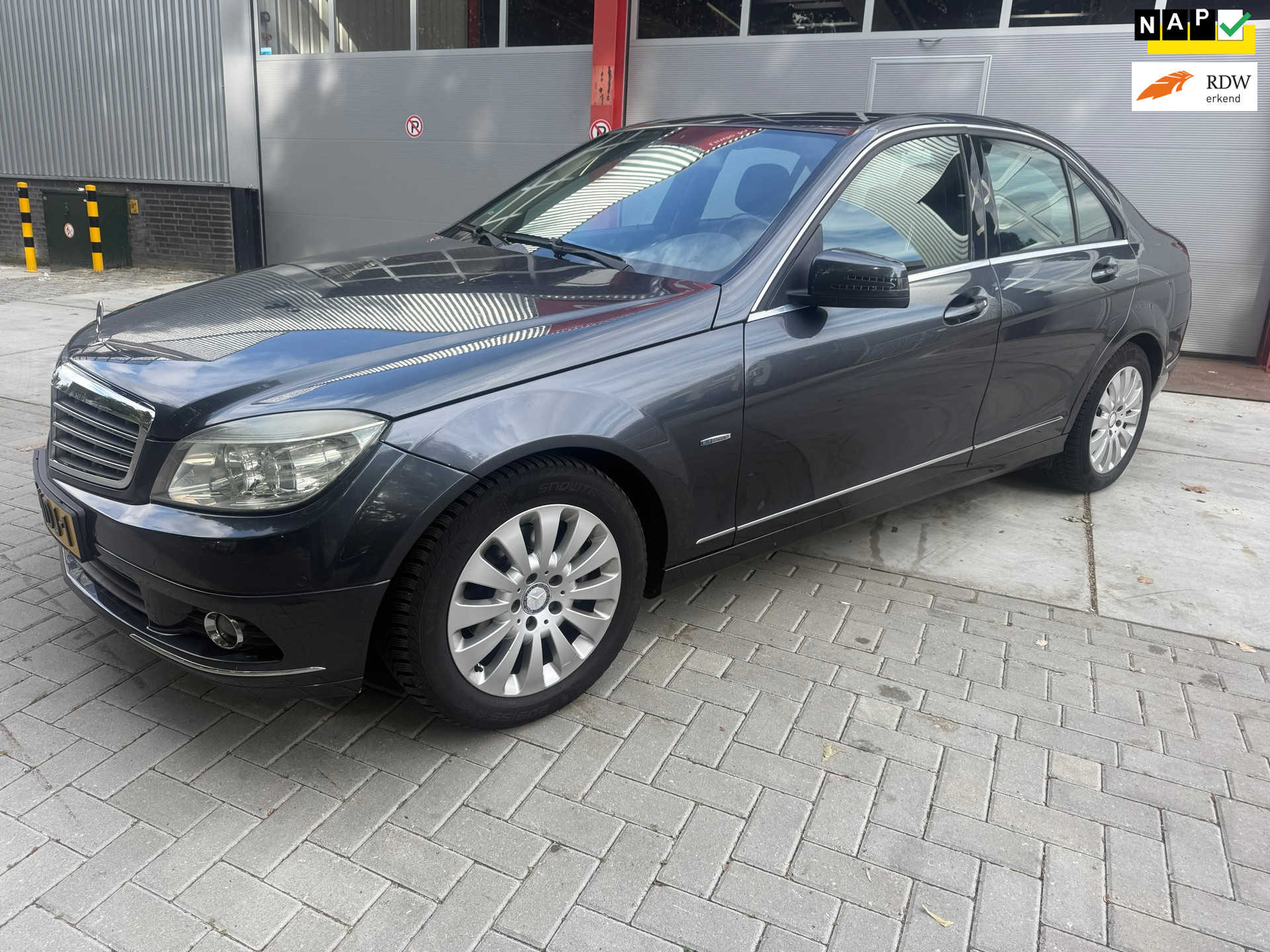 Mercedes-Benz C 180 Cgi 180 CGI BlueEFFICIENCY Business Edition Elegance 2010 - voorkant