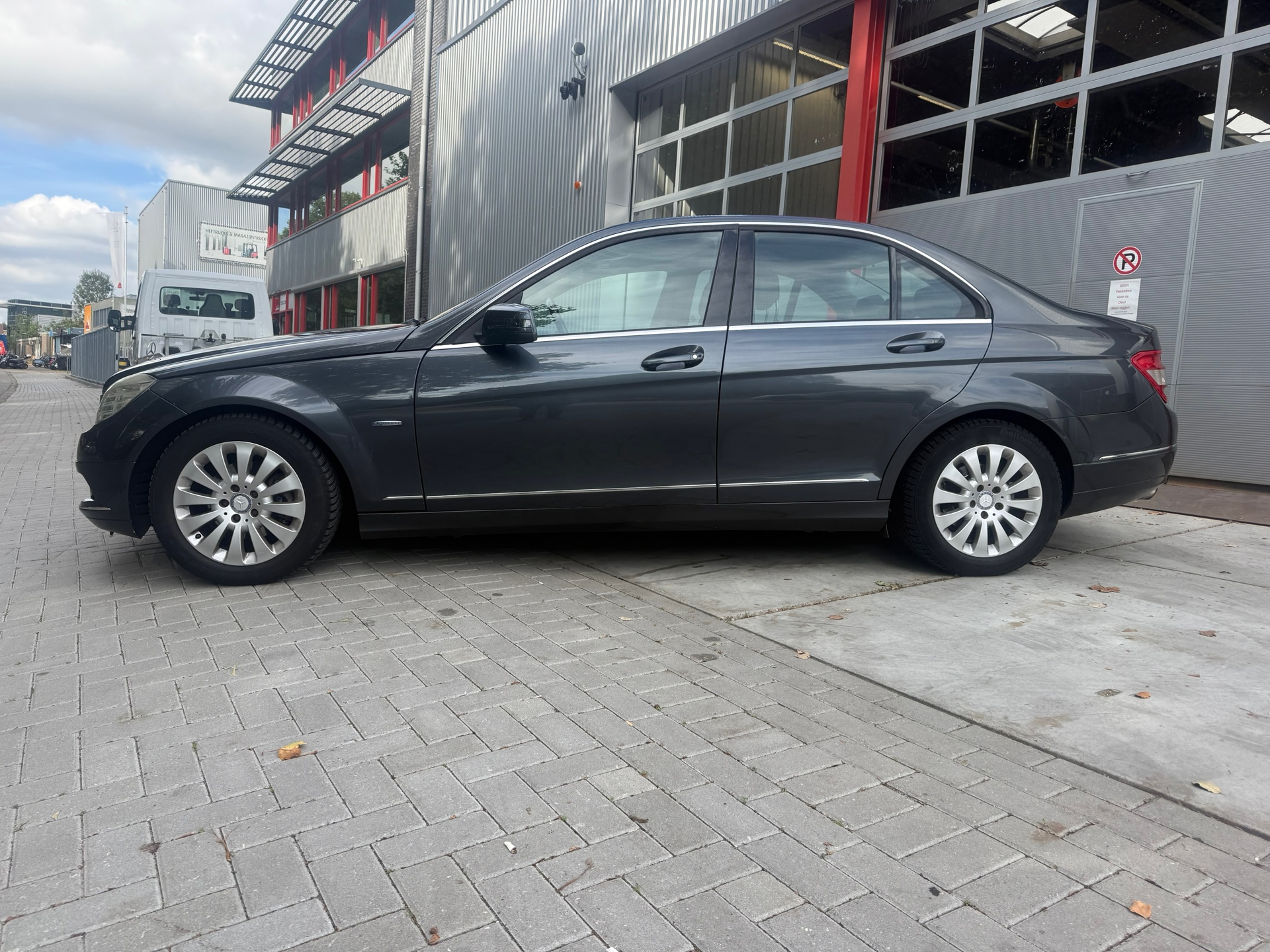 Foto van Mercedes-Benz C 180 Cgi