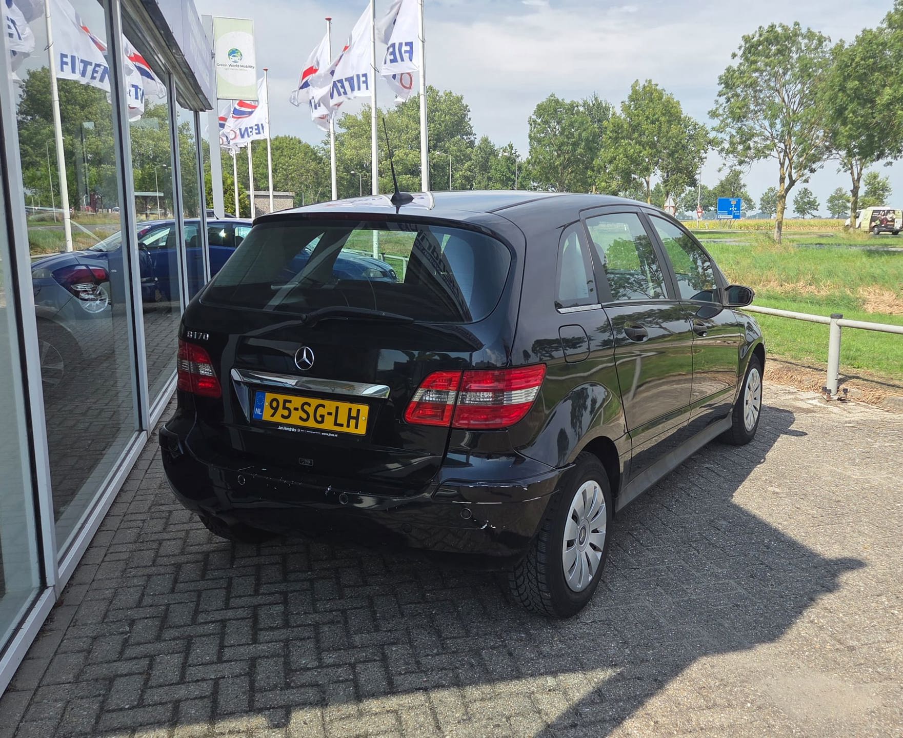 Foto van Mercedes-Benz B 170
