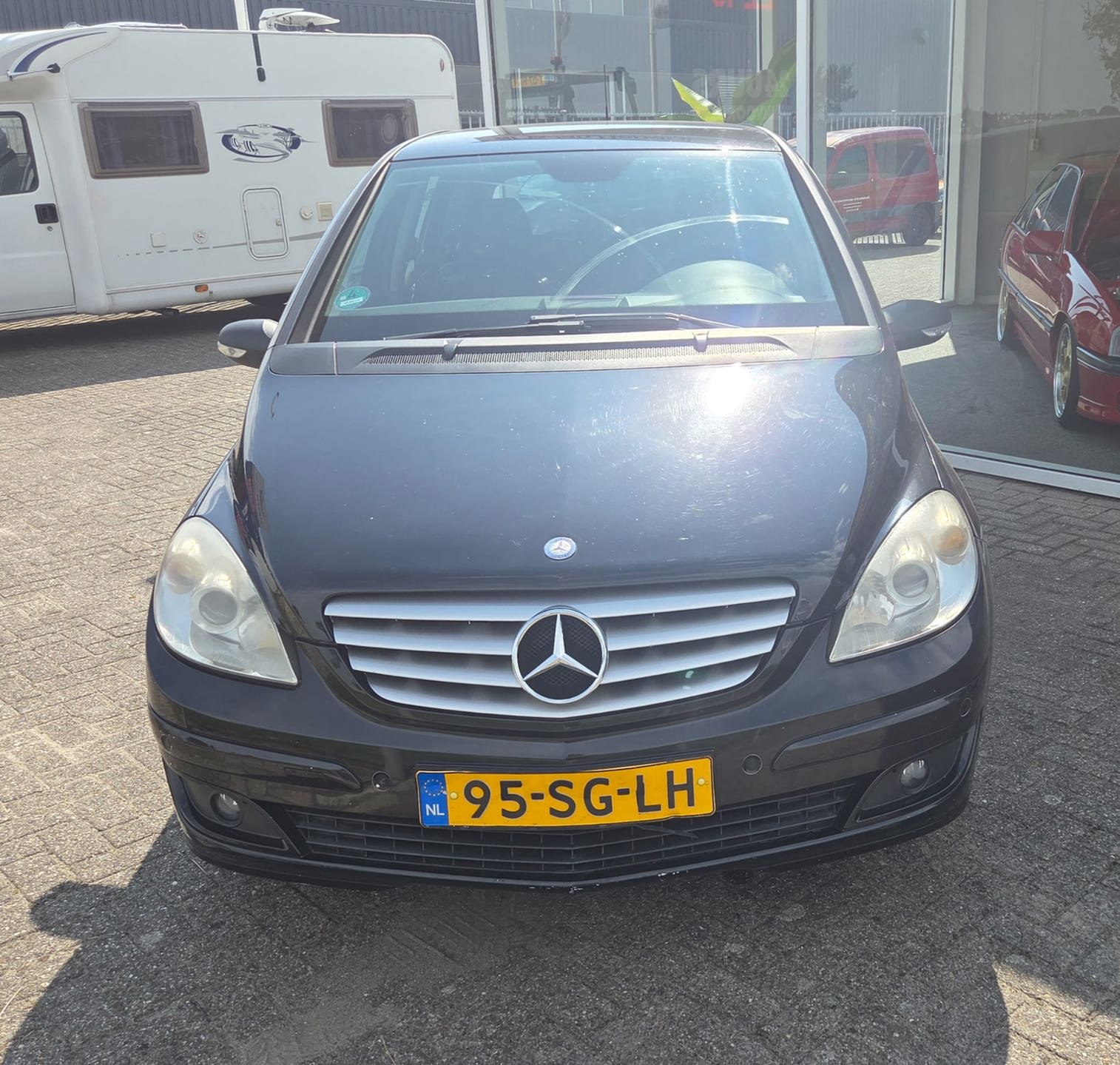 Foto van Mercedes-Benz B 170