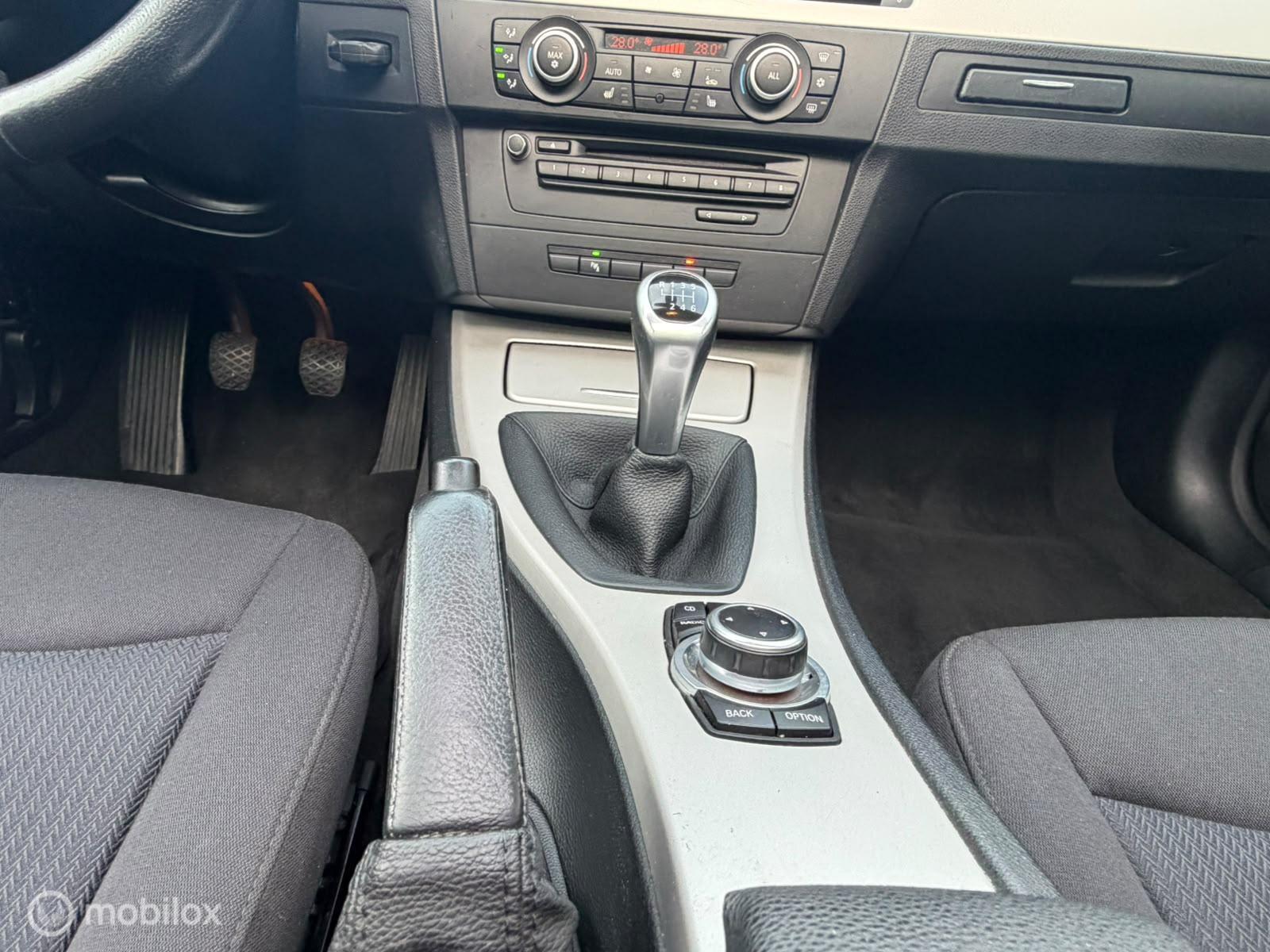 Foto van BMW 318i
