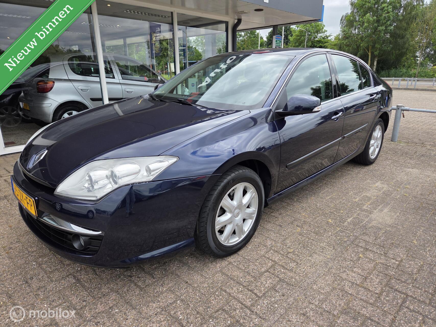 Renault Laguna 2.0 16V T Dynamique Automaat dealer onderhoud 2008 - voorkant