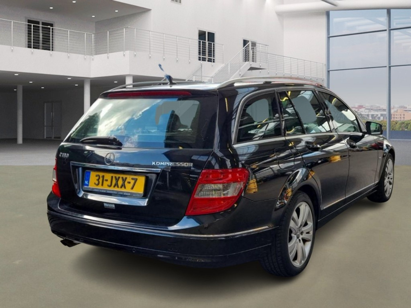Foto van Mercedes-Benz C 180 Kompressor
