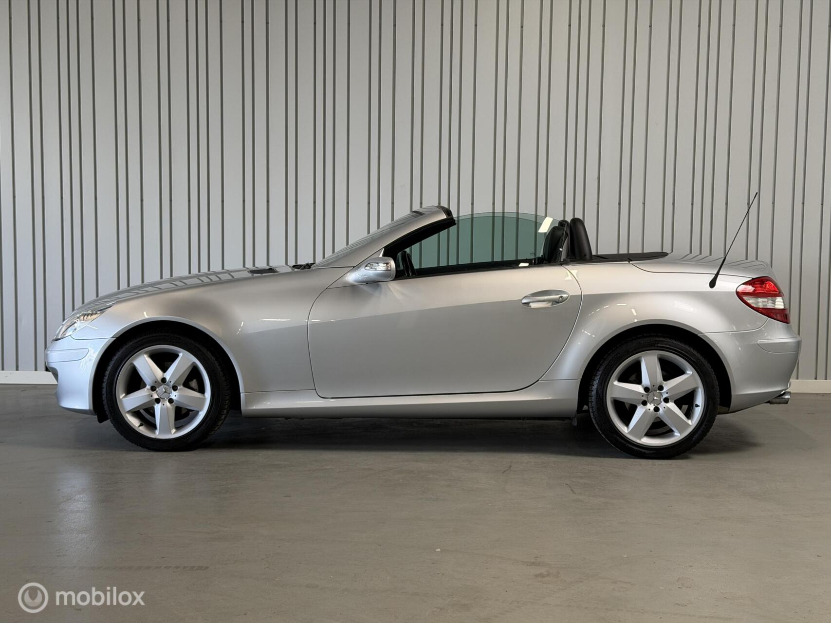 Foto van Mercedes-Benz SLK 200 Kompressor