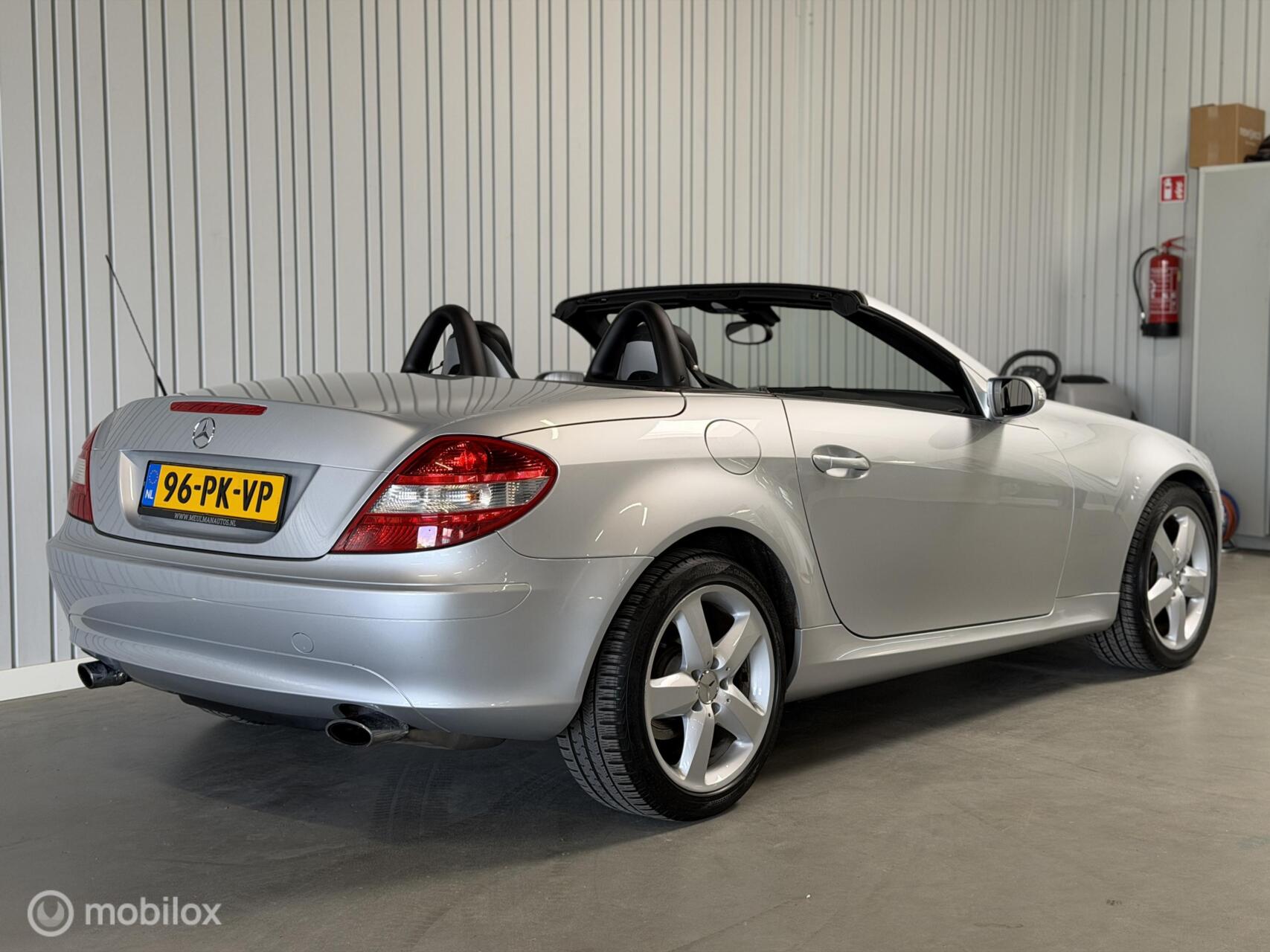 Foto van Mercedes-Benz SLK 200 Kompressor