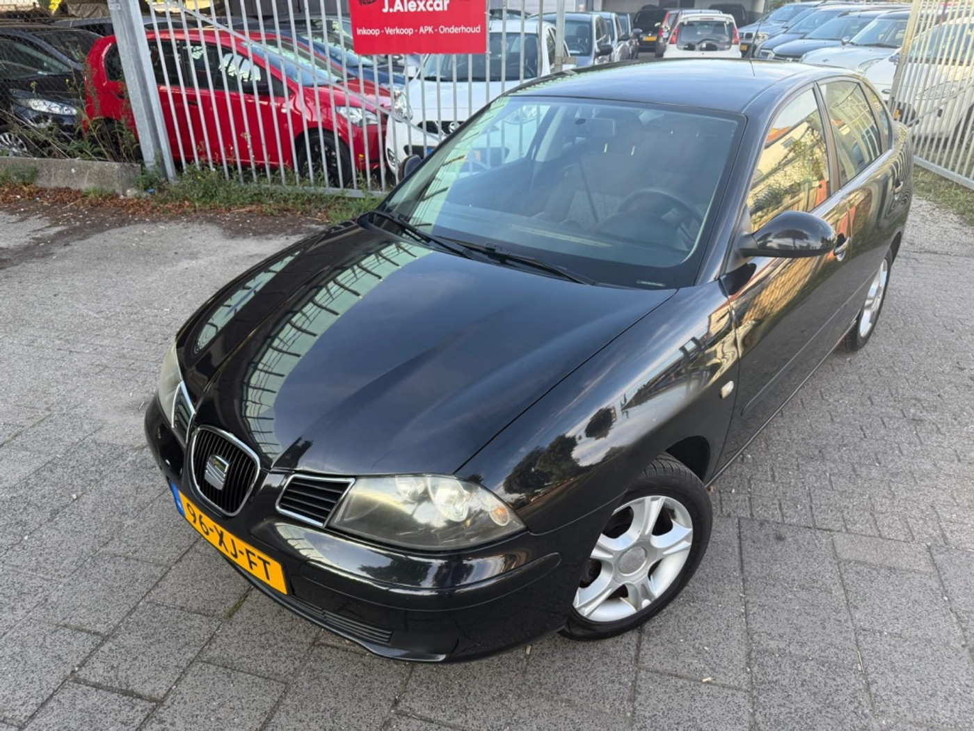 Seat Cordoba 1.4-16V Trendstyle 2007 - voorkant