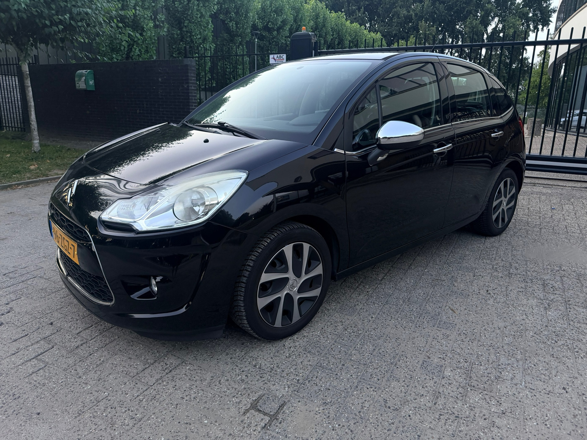 Citroen C3 1.2 VTi Collection 2012 - voorkant