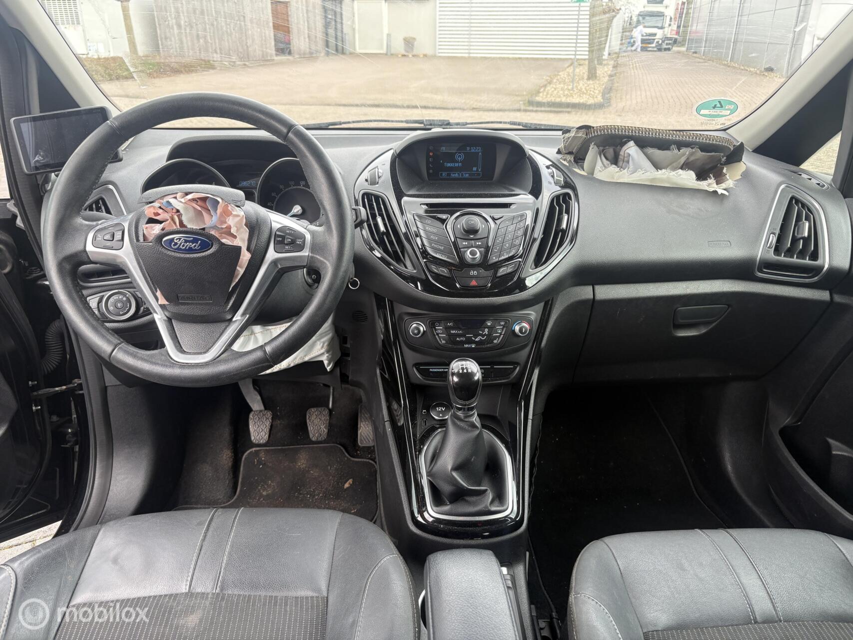 Foto van Ford B-max